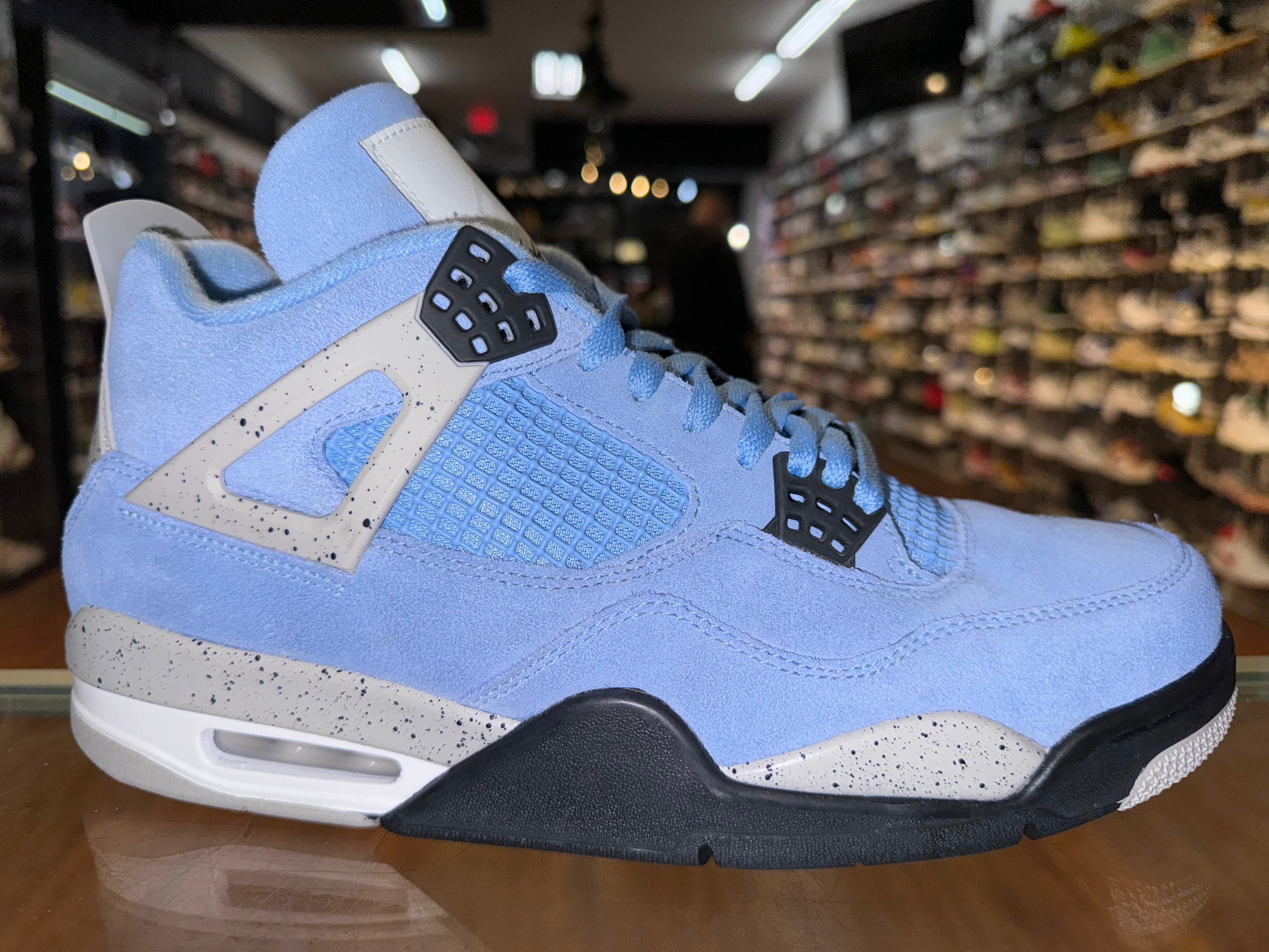 Size 10.5 Air Jordan 4 UNC Brand New Direct Kicks