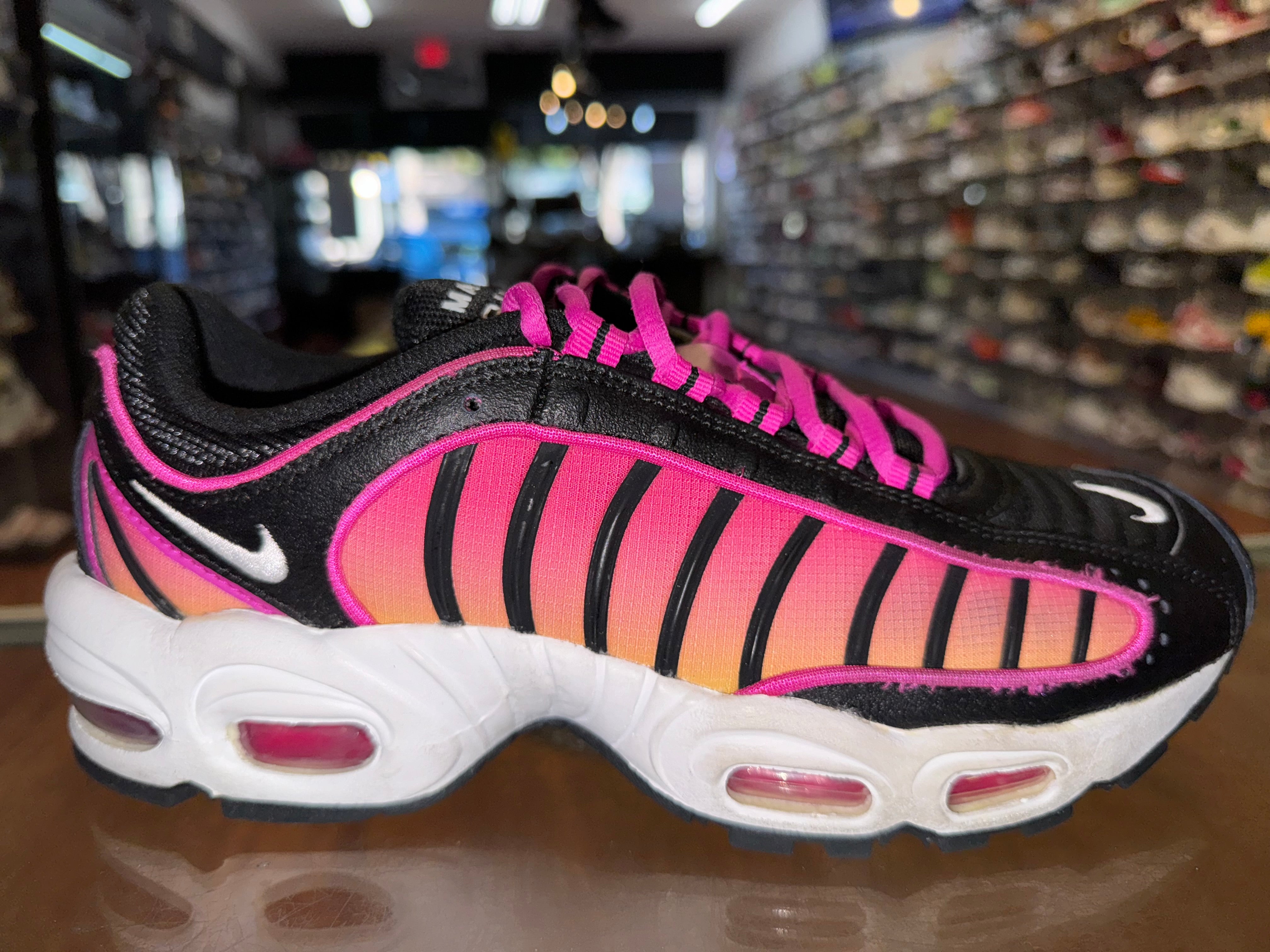 Size 8.5 10W Air Max Tailwind 4 Fire Pink Direct Kicks