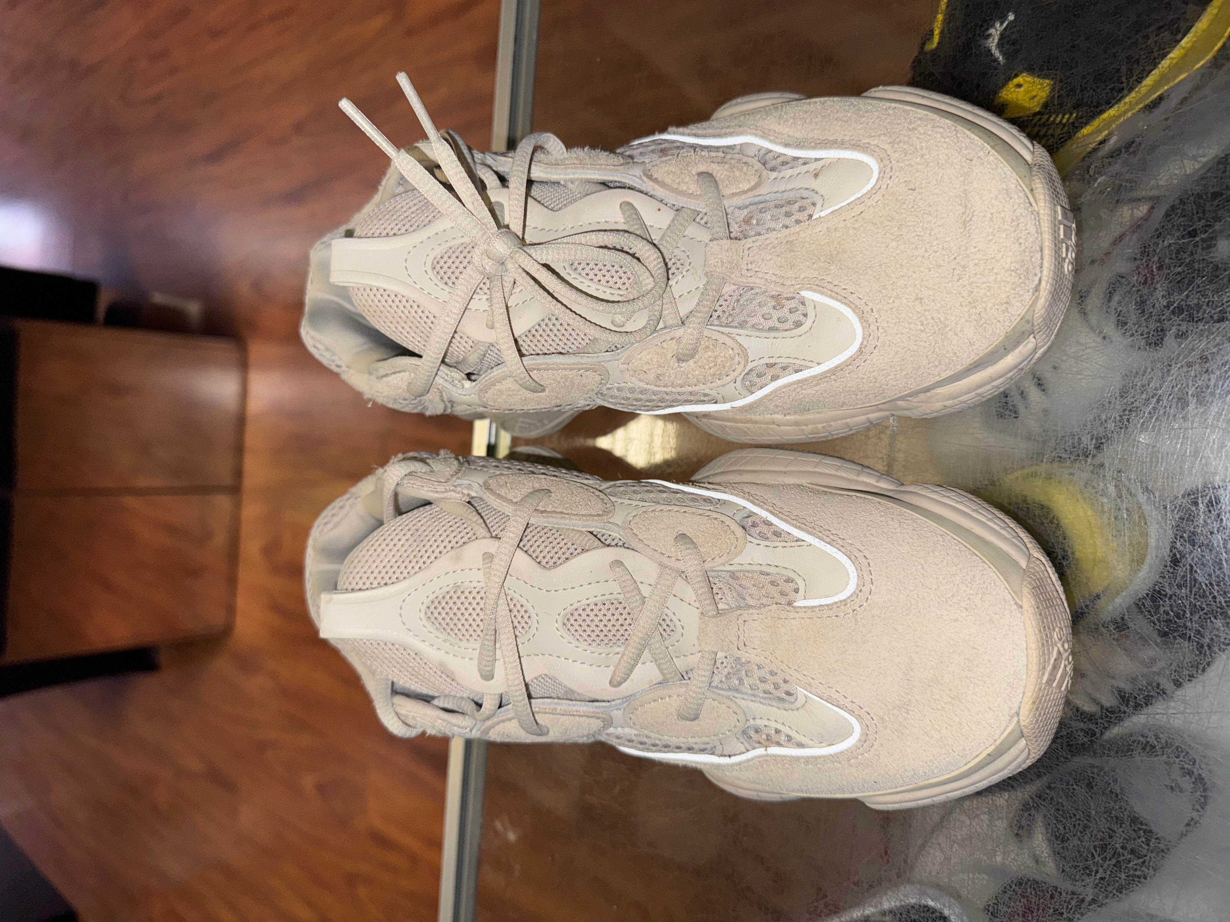 Size 8.5 Yeezy 500 "Blush"