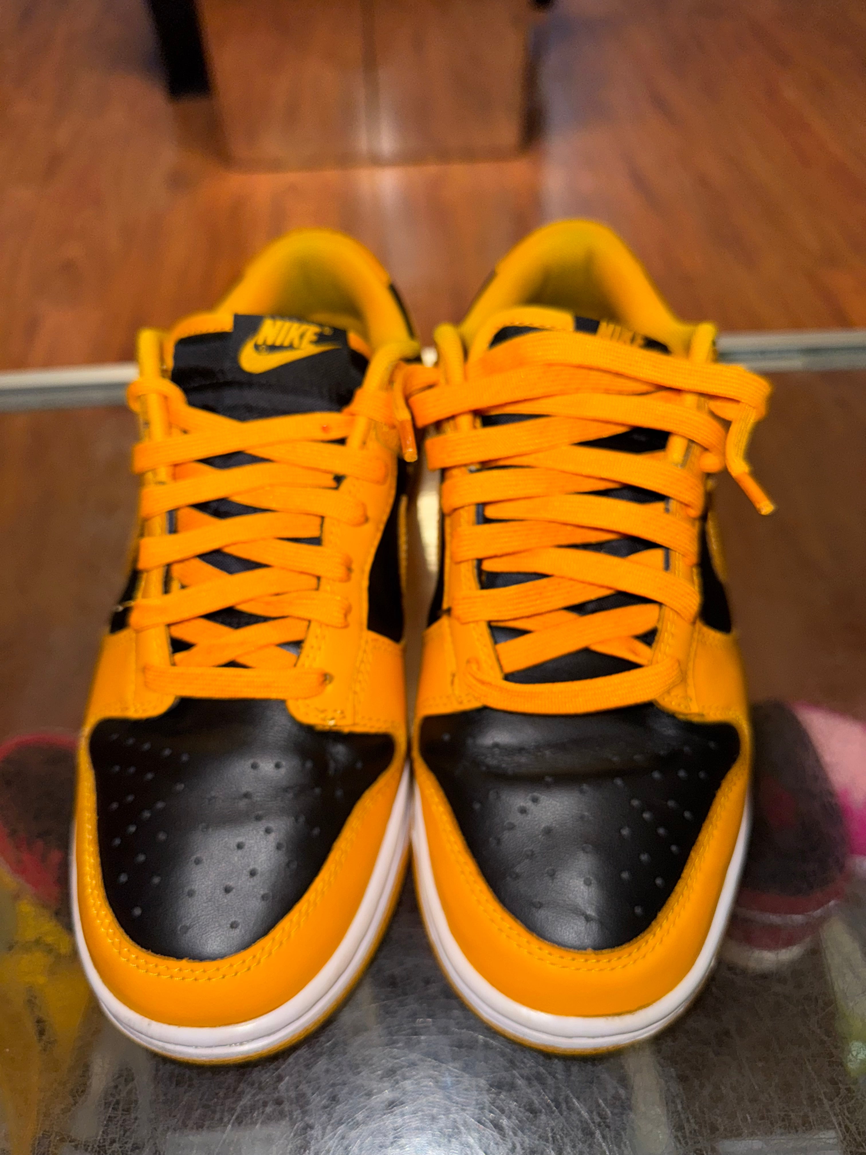 Size 8 Dunk Low "Goldenrod"