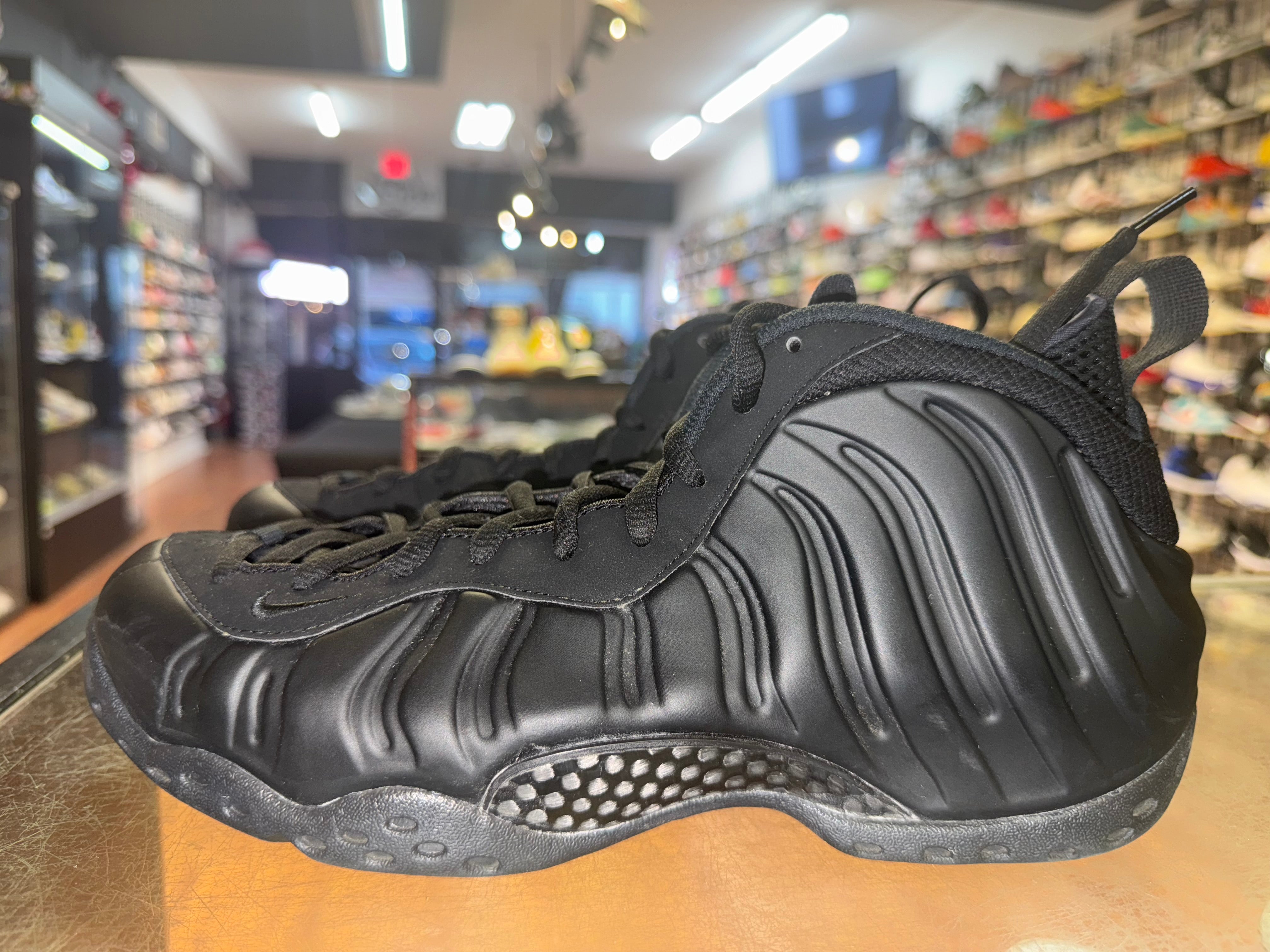 Size 8.5 Foamposite One "Anthracite" 2020