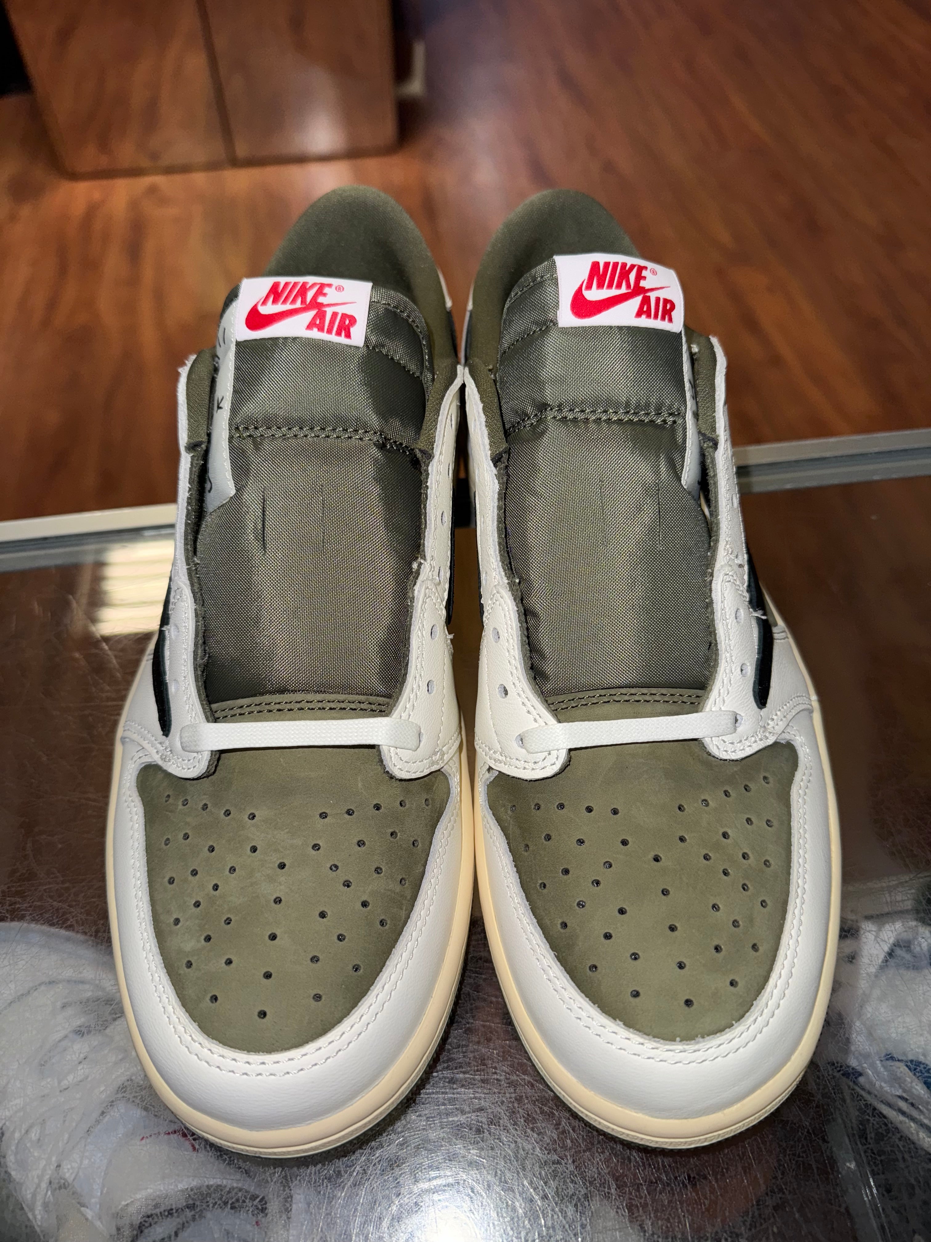 Size 10 Air Jordan 1 Low Travis Scott “Medium Olive” Brand New