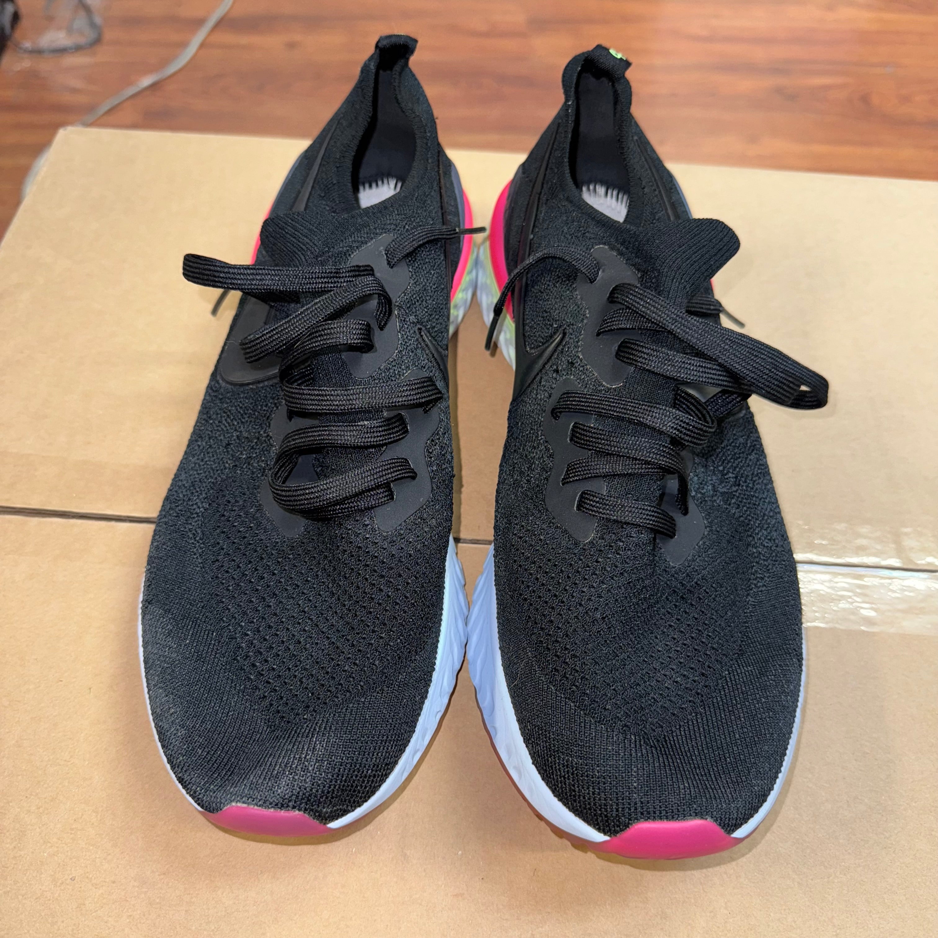 Size 13 Nike Epic React Black/Pink" NB