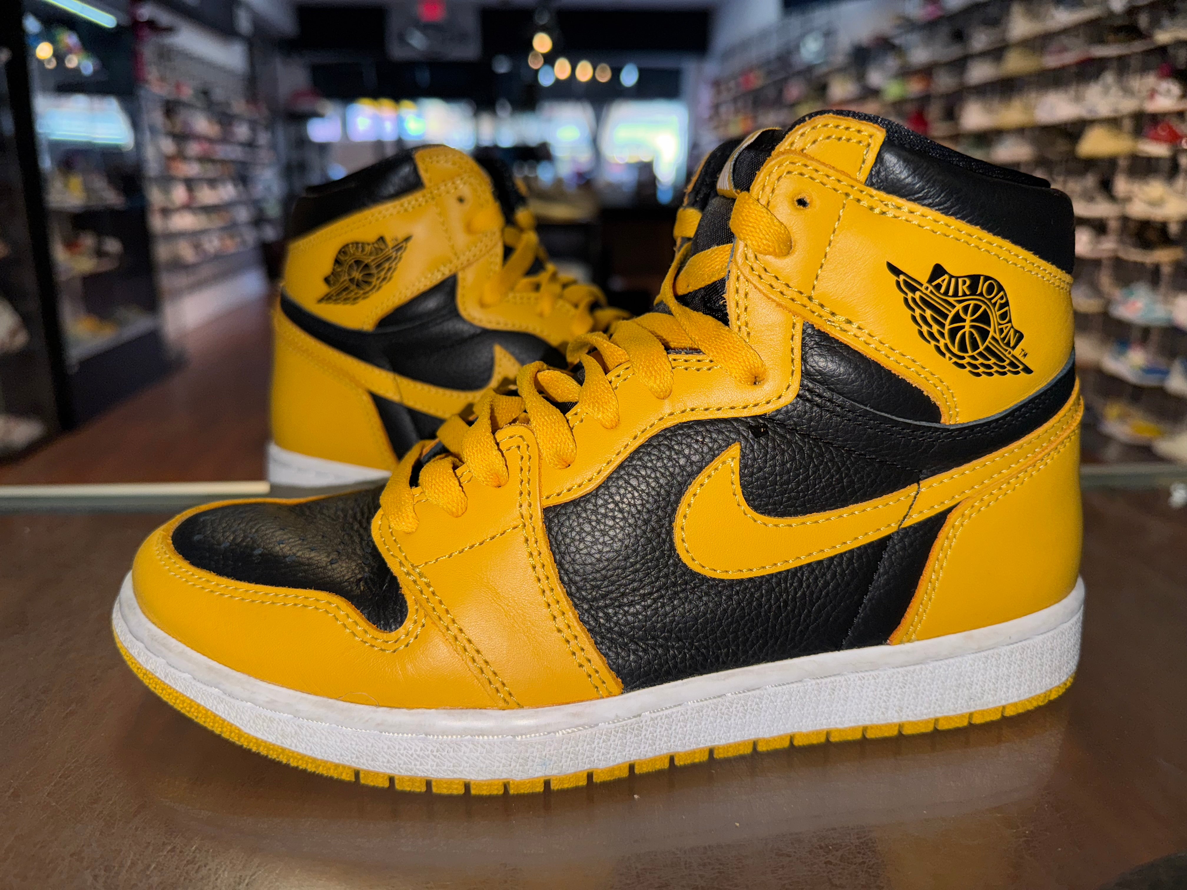 Size 7.5 Air Jordan 1 "Pollen"