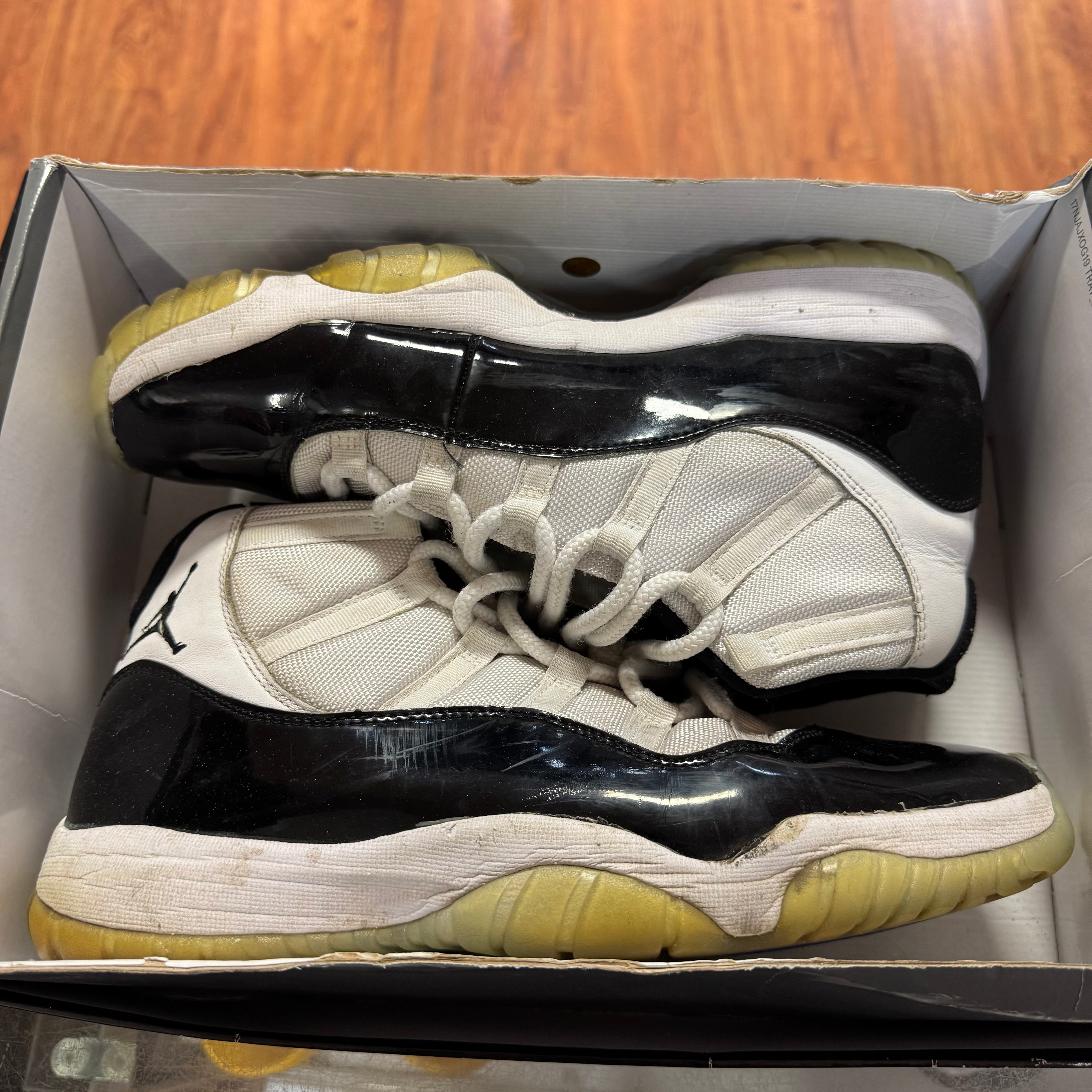 Size 12 Air Jordan 11 "Concord"