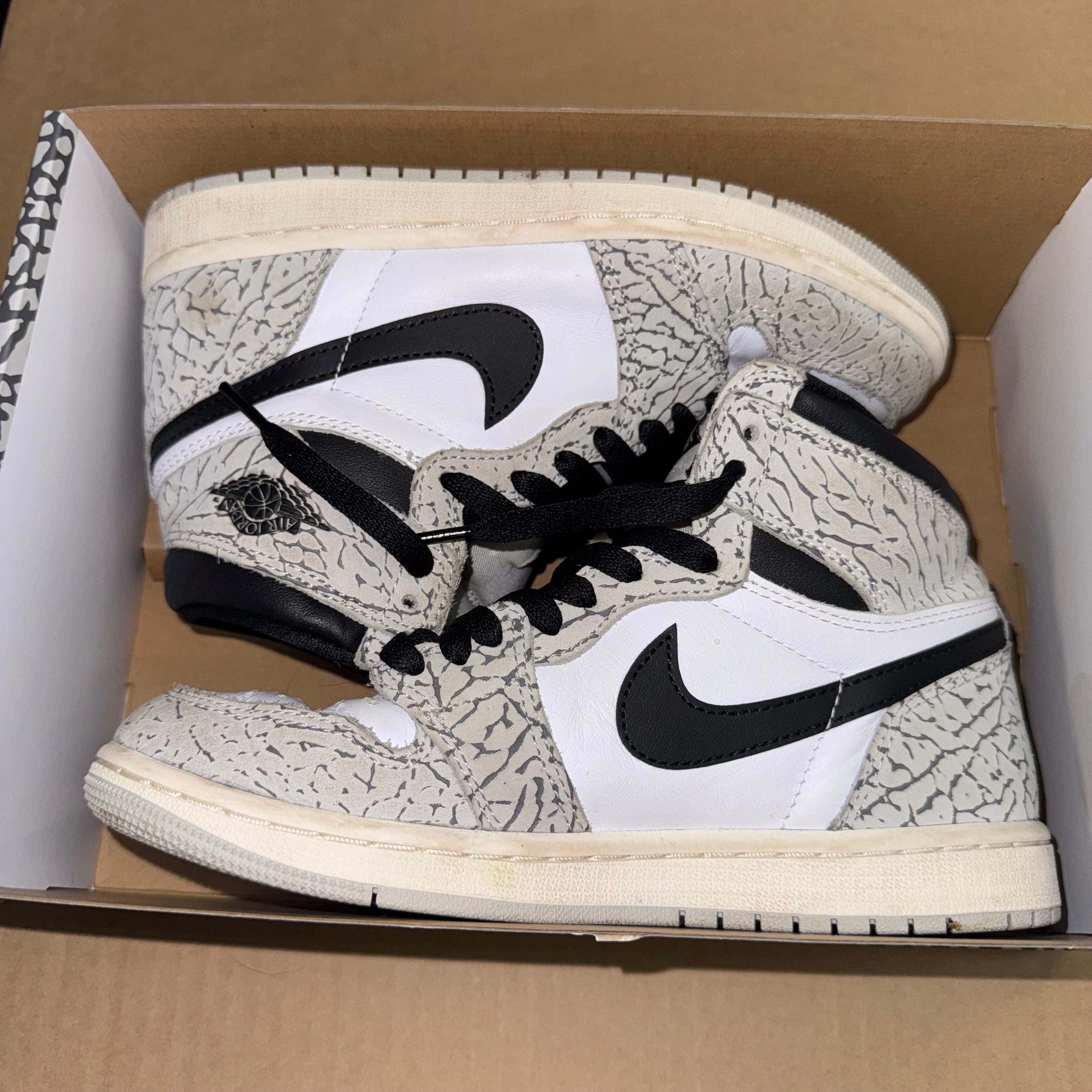 Size 5 Air Jordan 1 “Cement”