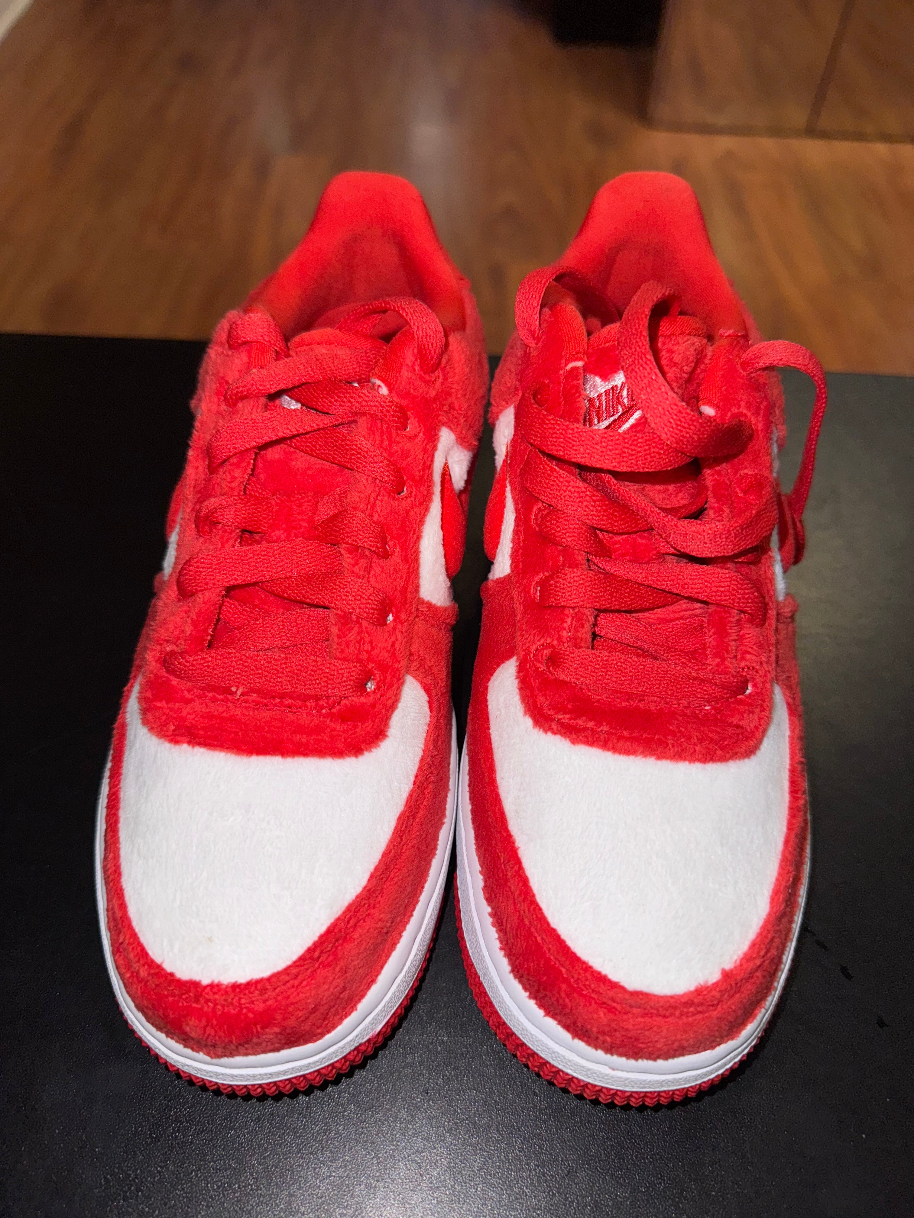 Size 4.5y Air Force 1 Valentines “Fleece”