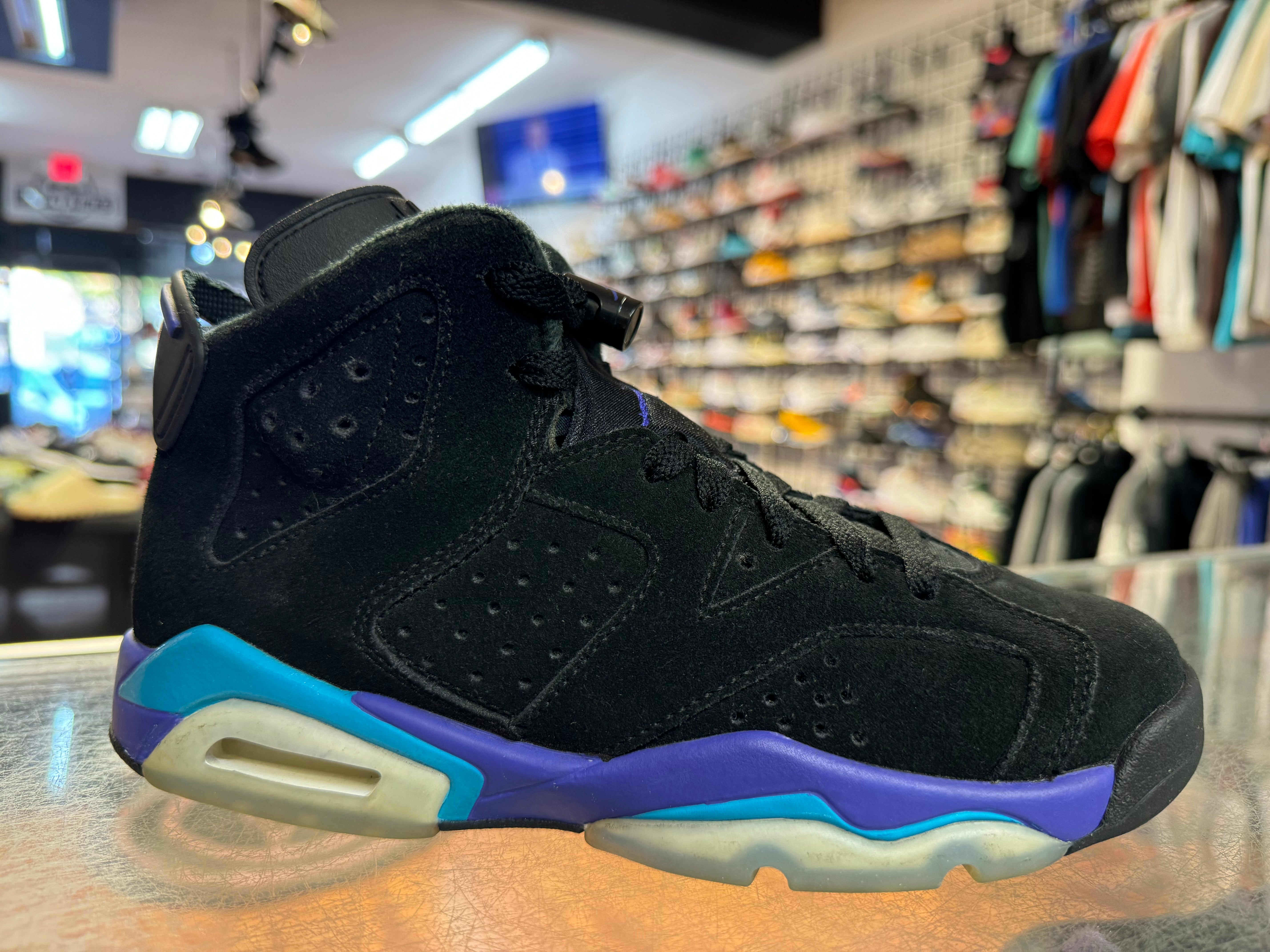 Size 4y Air Jordan 6 "Aqua"