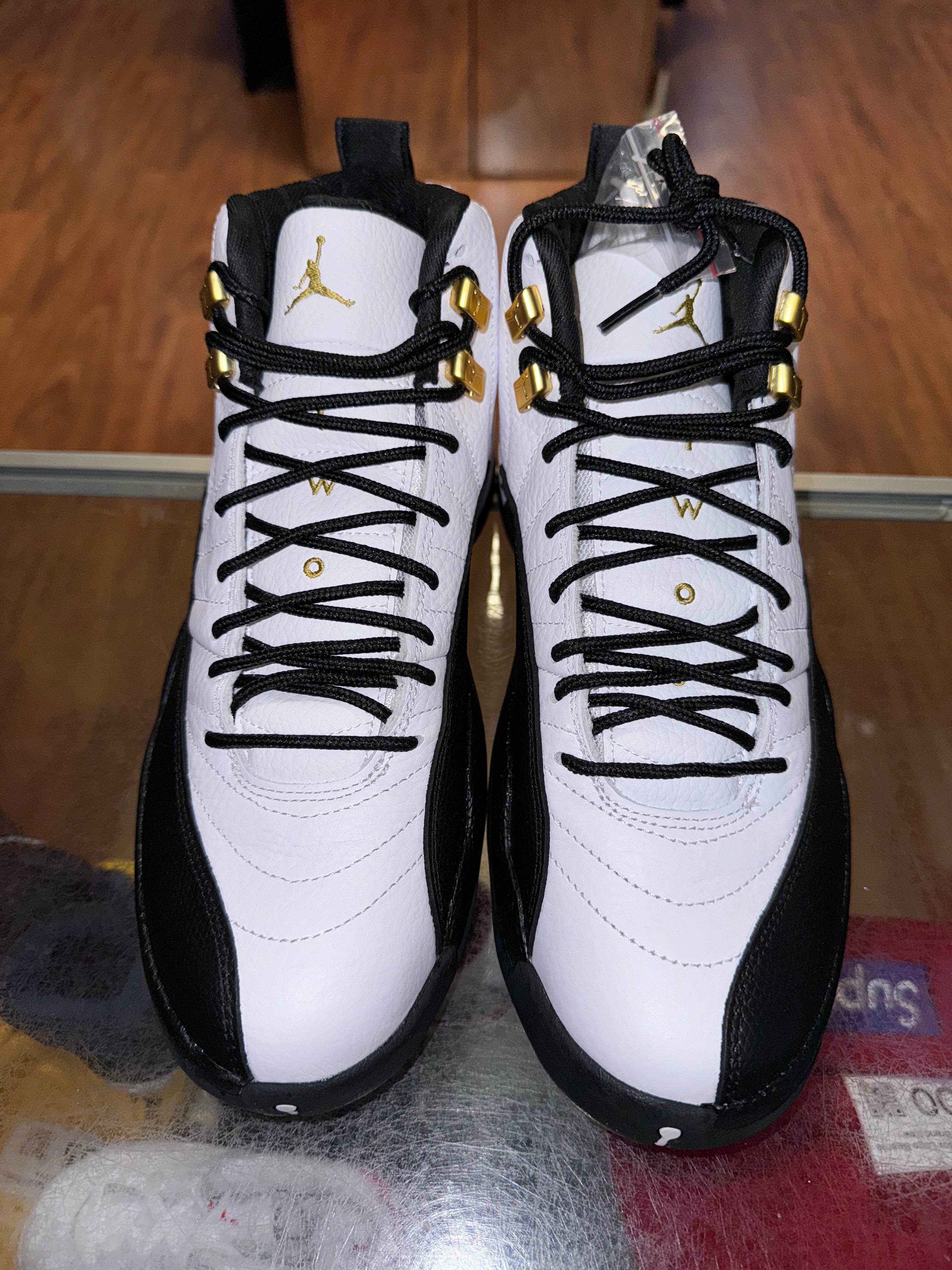 Size 9.5 Air Jordan 12 Royalty Taxi Brand New Direct Kicks