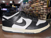 Size 4y Dunk Low “Panda”