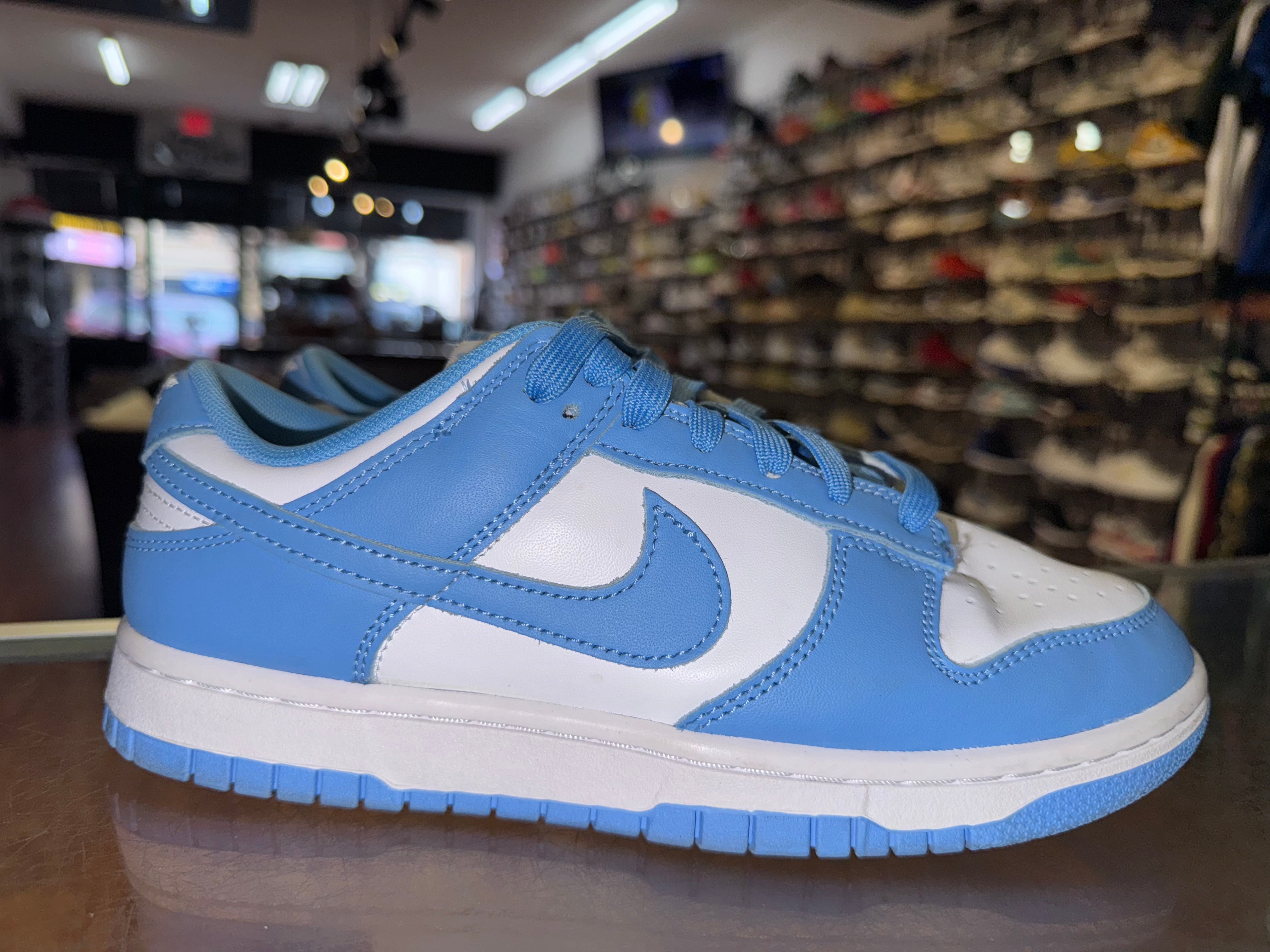 Size 7 Dunk Low "UNC"