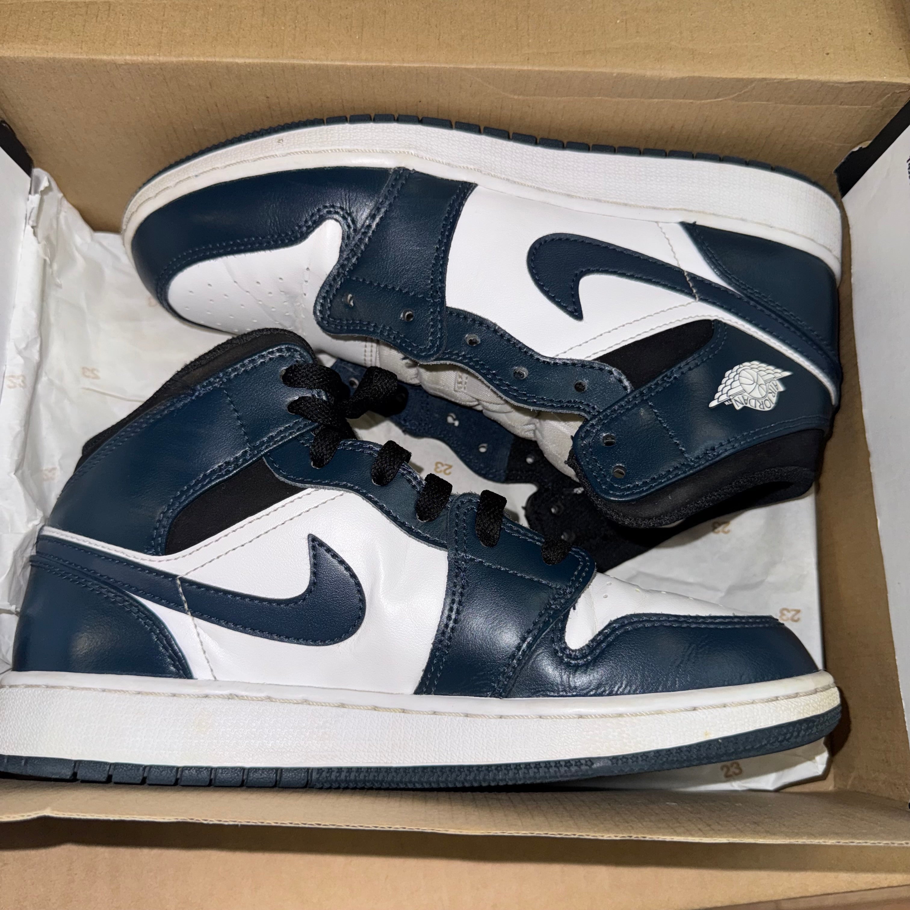 Size 6.5y Air Jordan 1 Mid "Armory Navy"