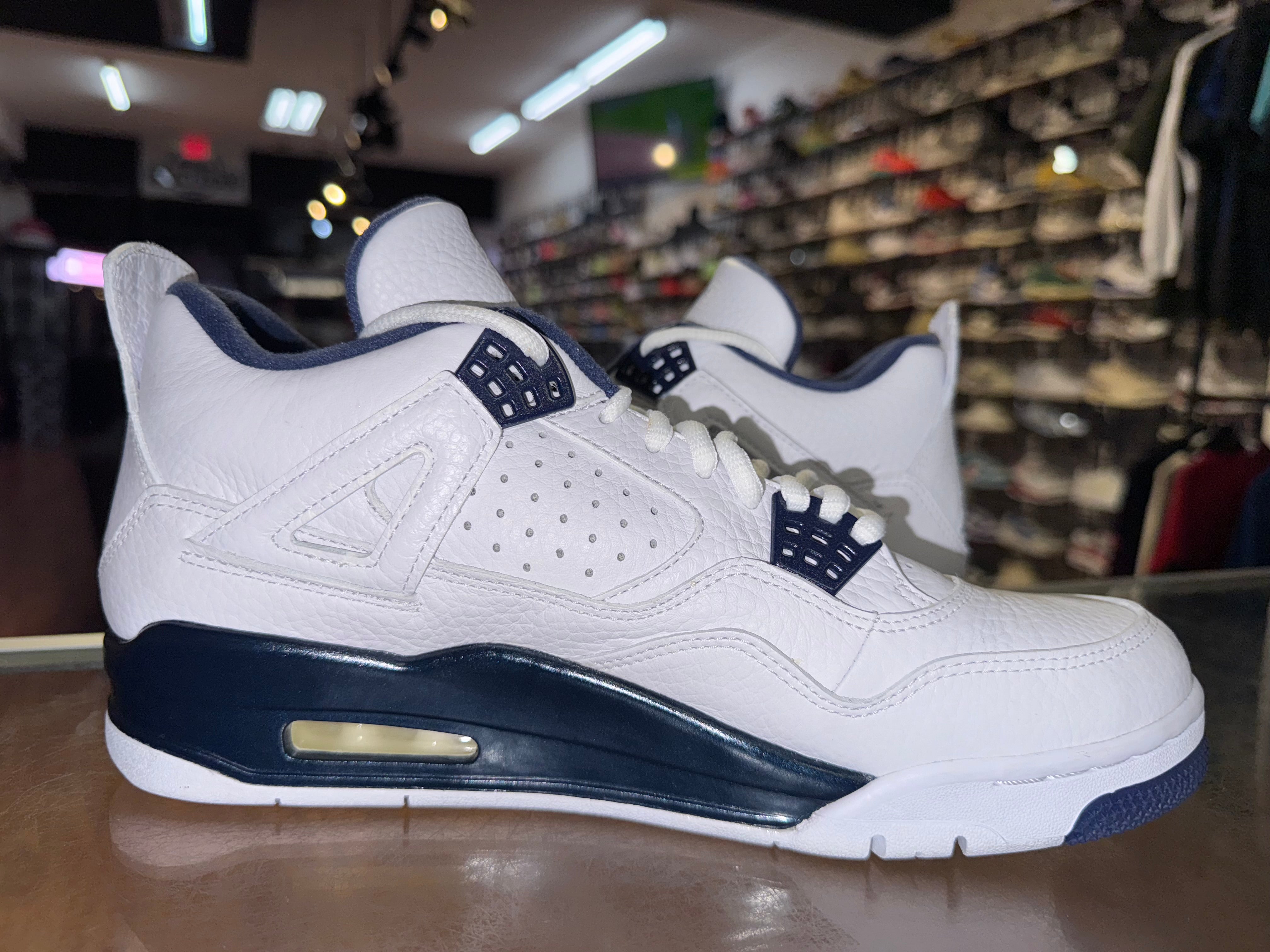 Size 9.5 Air Jordan 4 "Columbia"