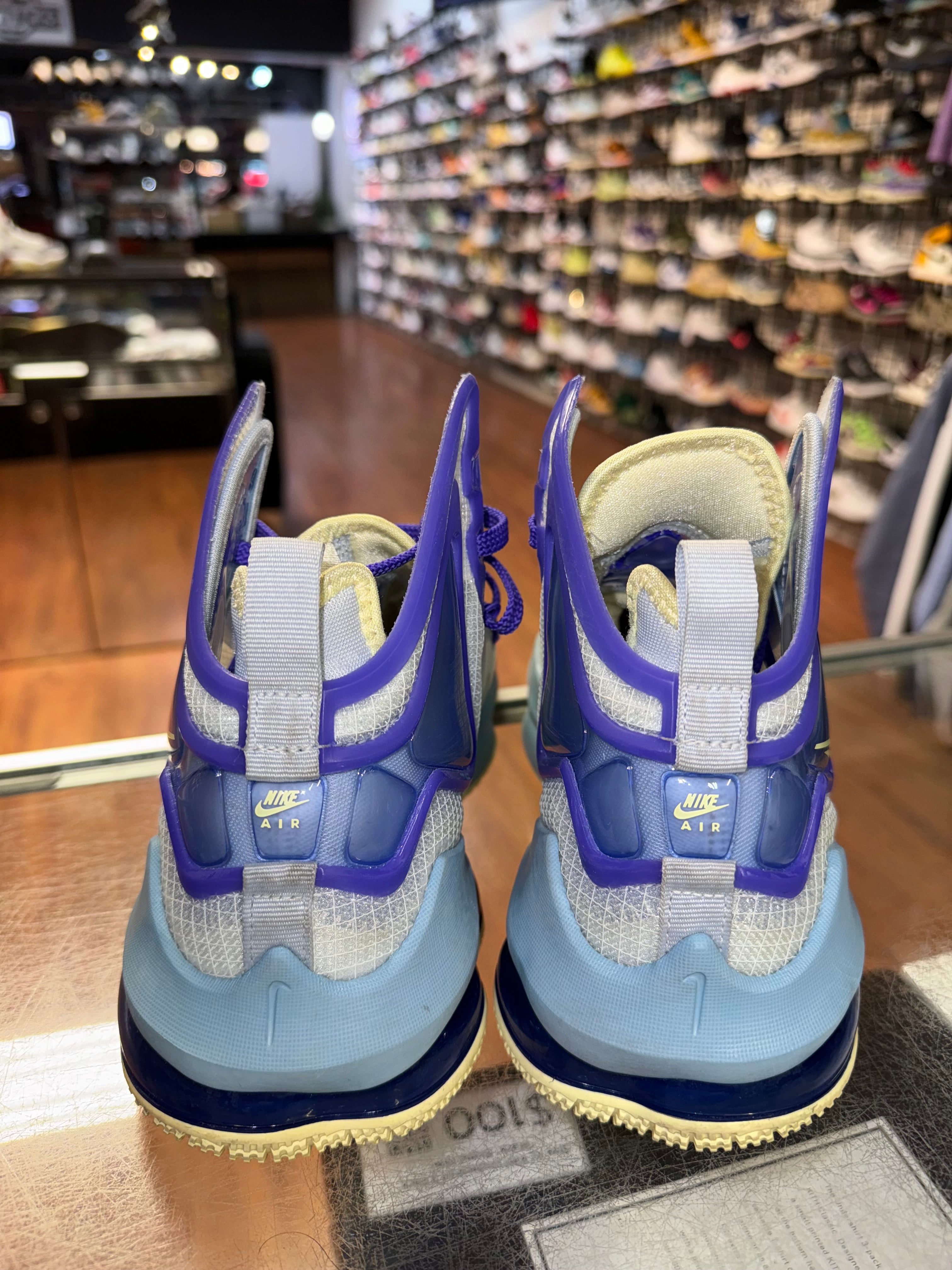 Size 7y Lebron 19 "Aura"