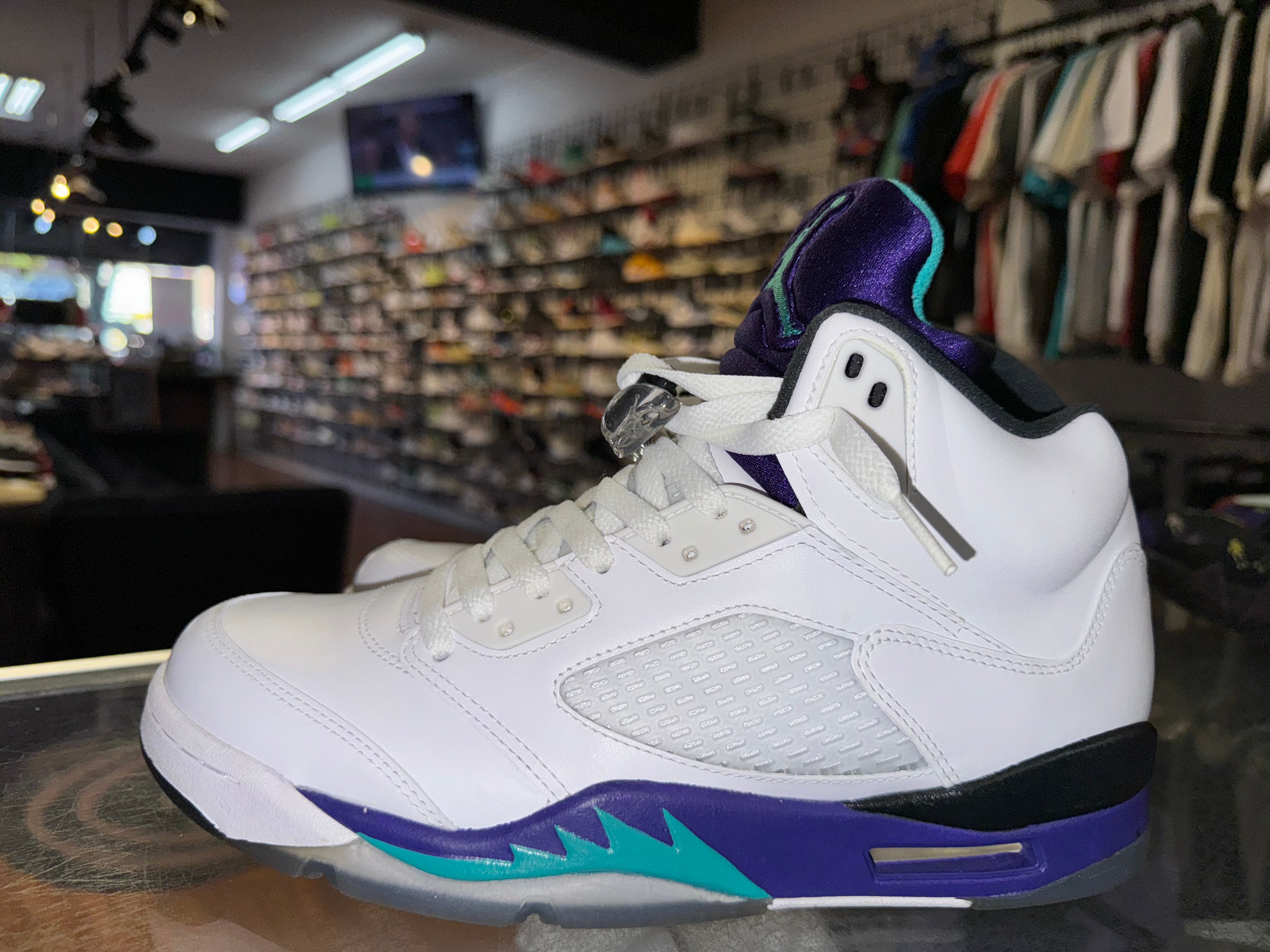 Size 9 Air Jordan 5 "White Grape"