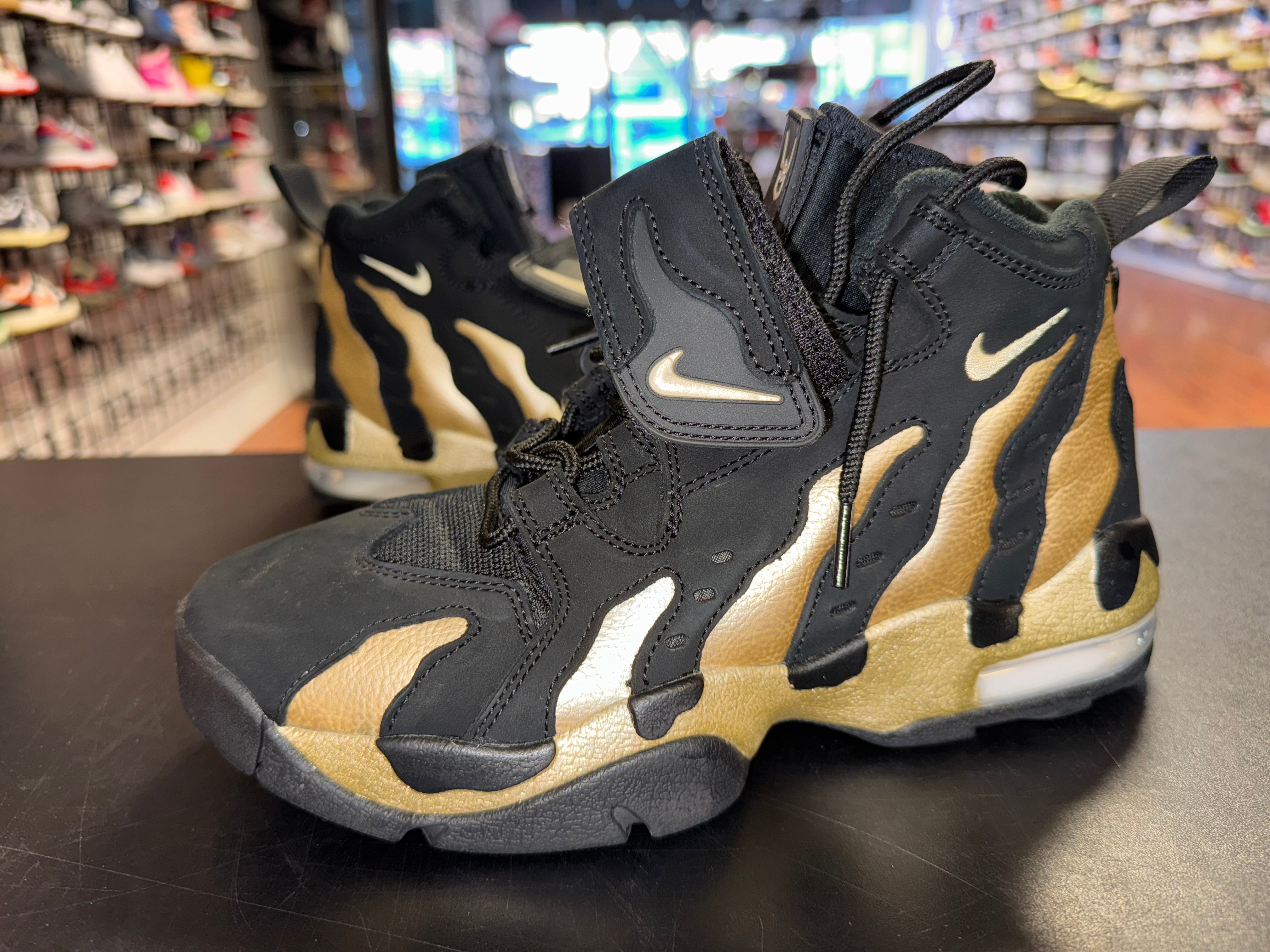 Size 7 Air Max DT 96’ “Vegas Gold”