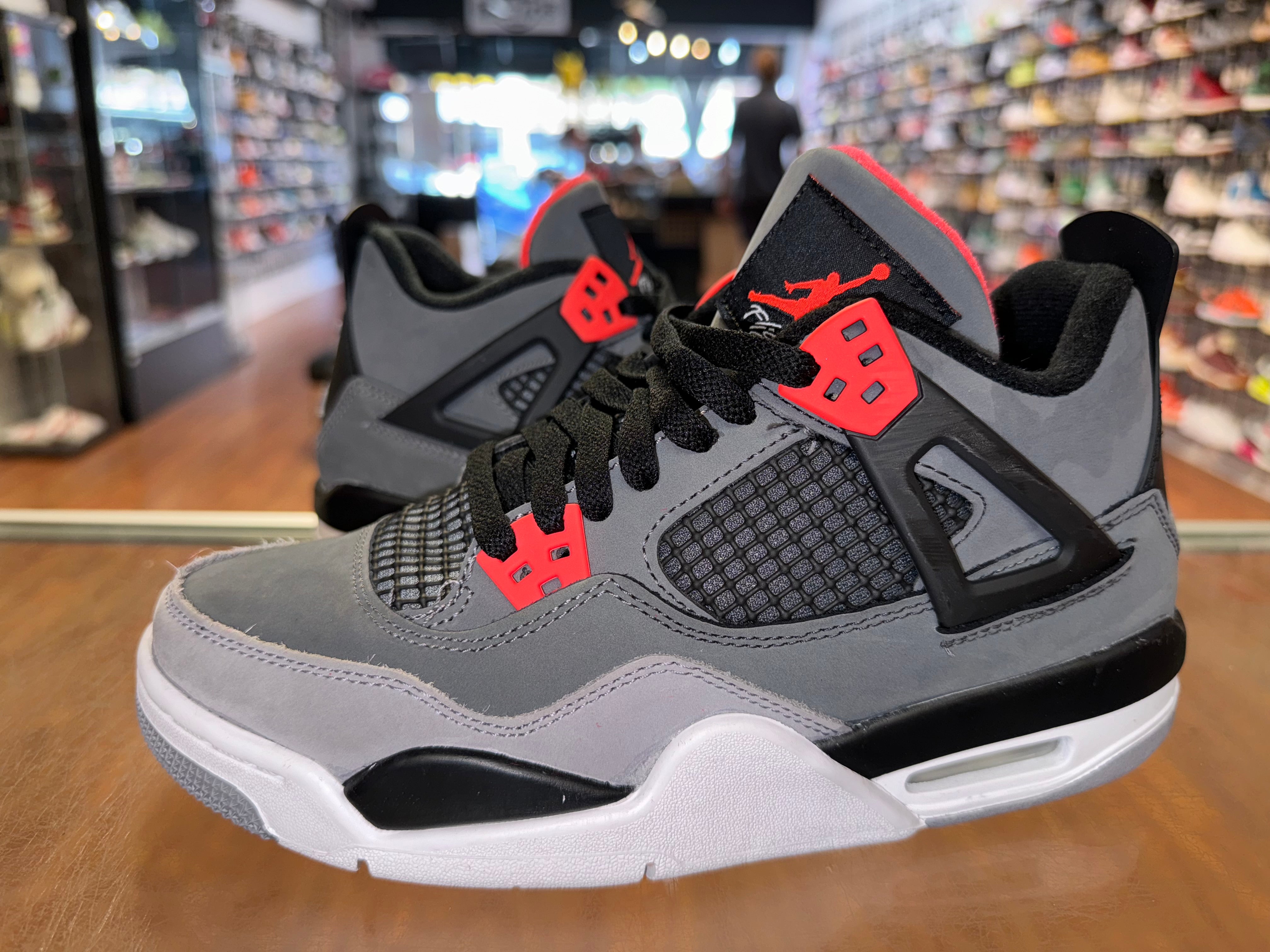 Size 6y Air Jordan 4 “Infrared”