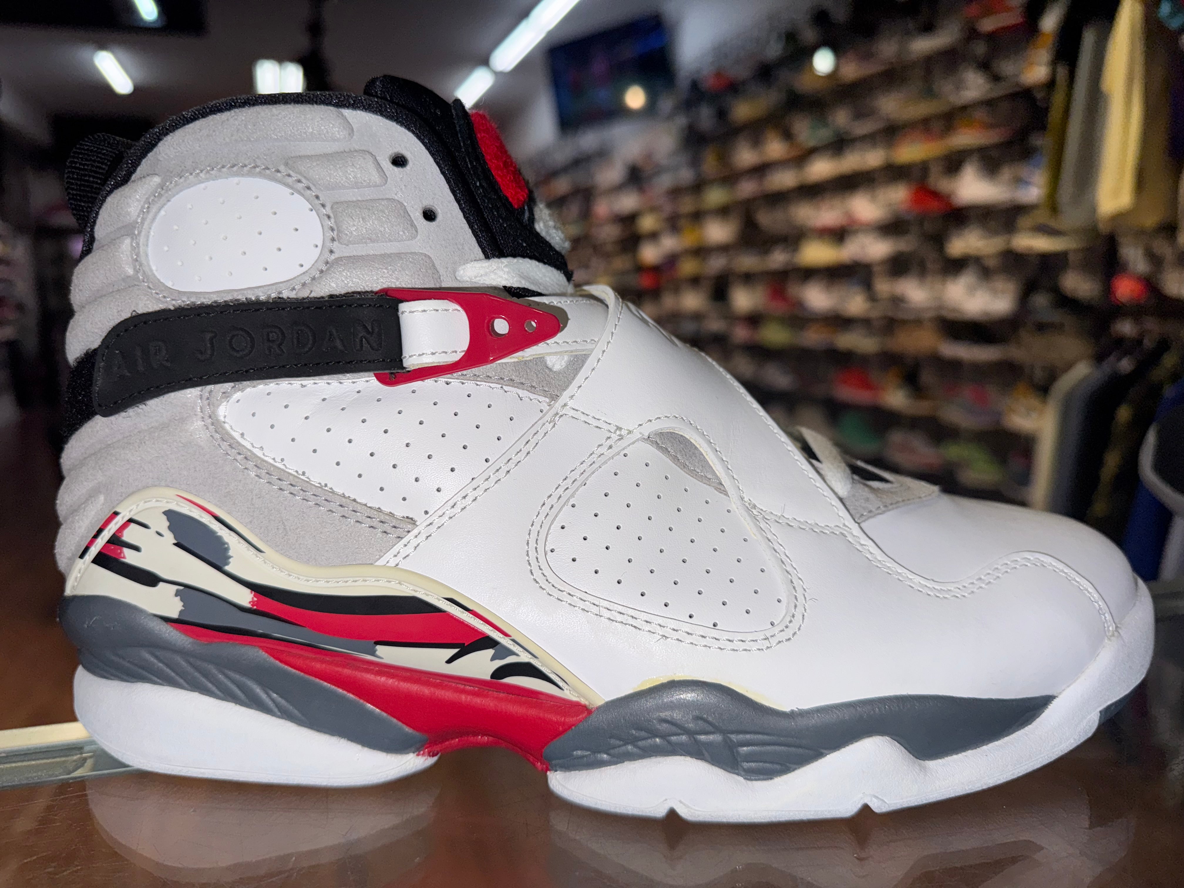 Size 9 Air Jordan 8 “Bugs Bunny” Brand New