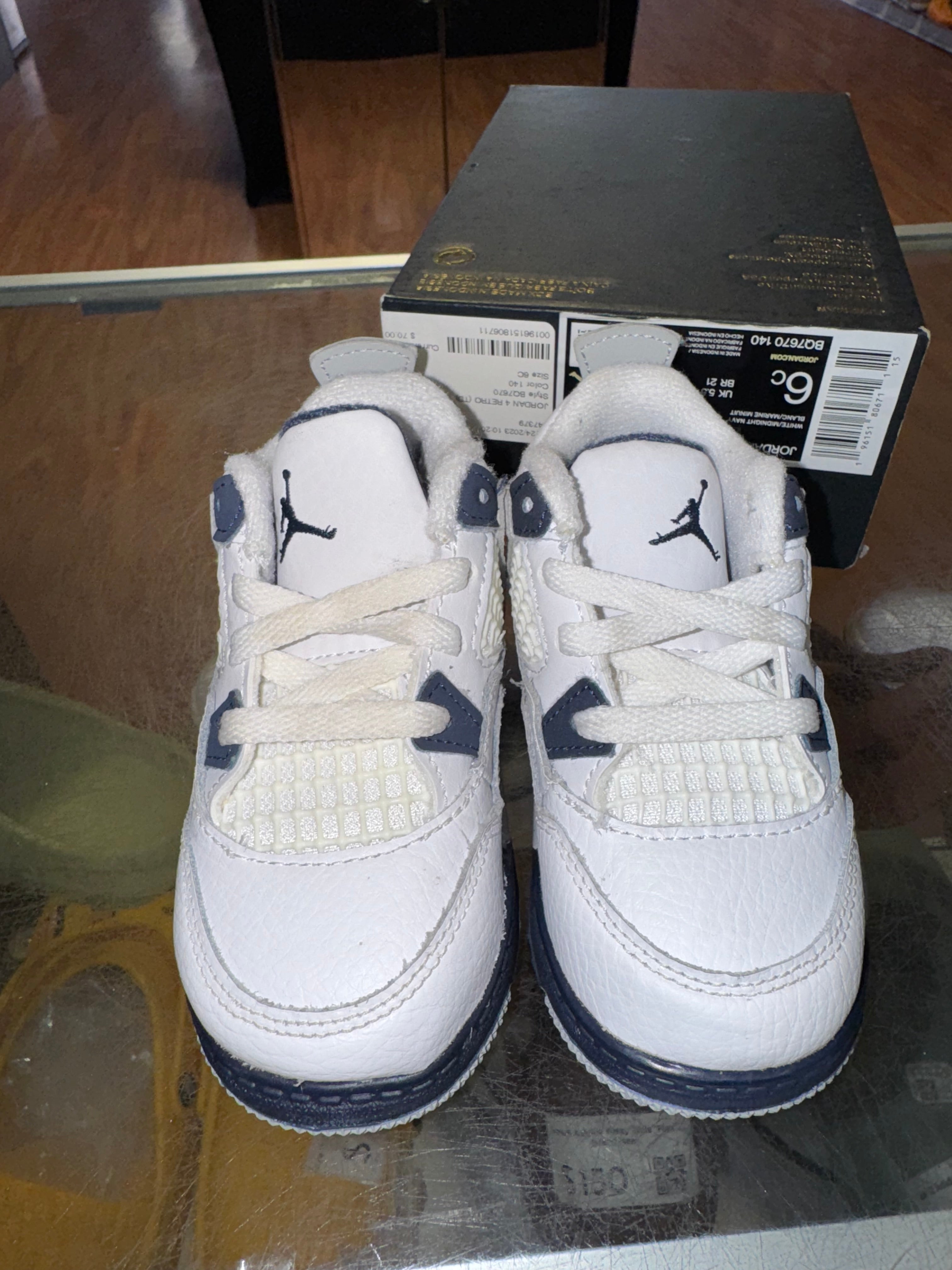 Size 6c Air Jordan 4 “Midnight Navy” Brand New (TD)