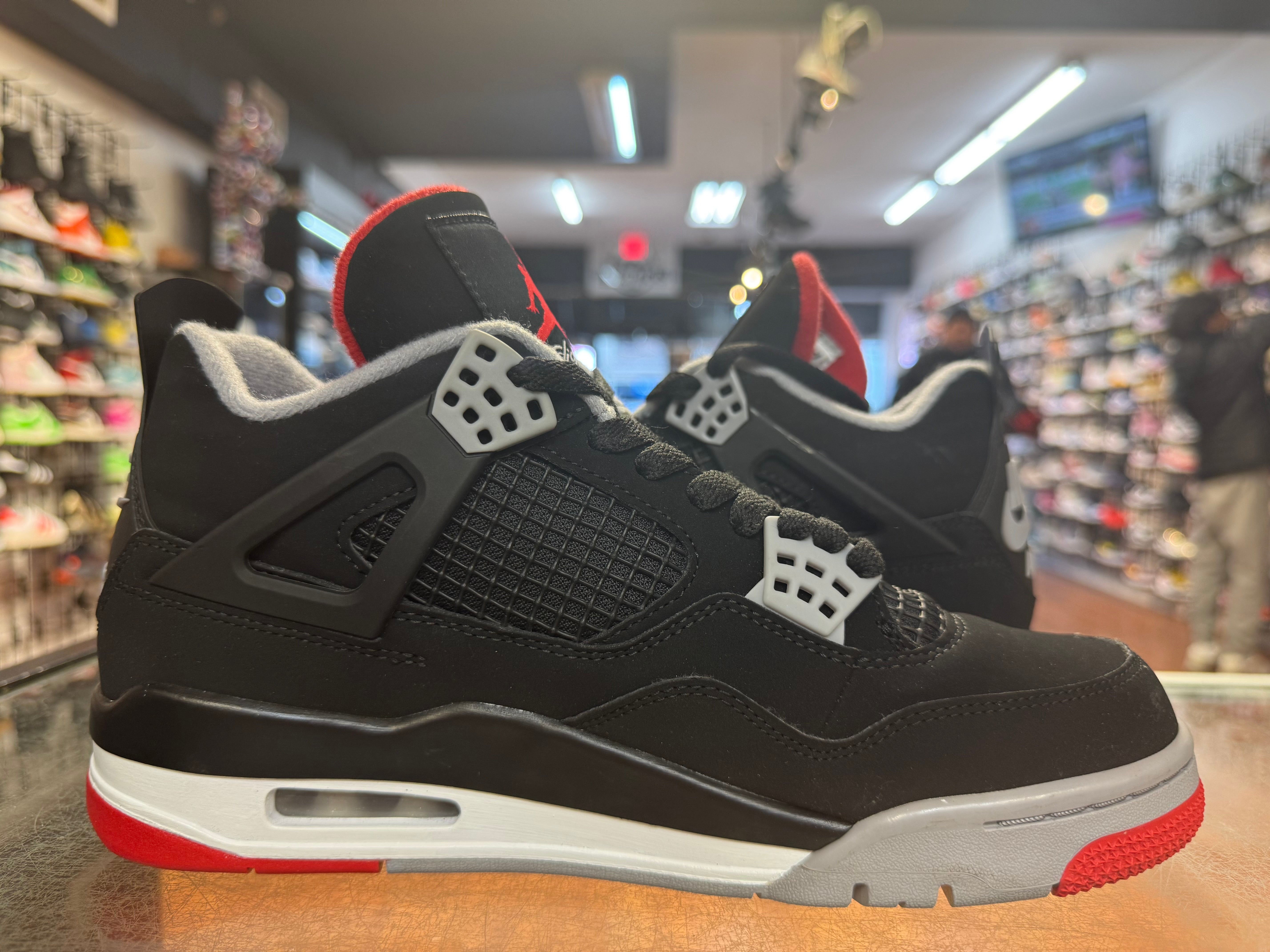 Size 7 Air Jordan 4 "Bred" 2019