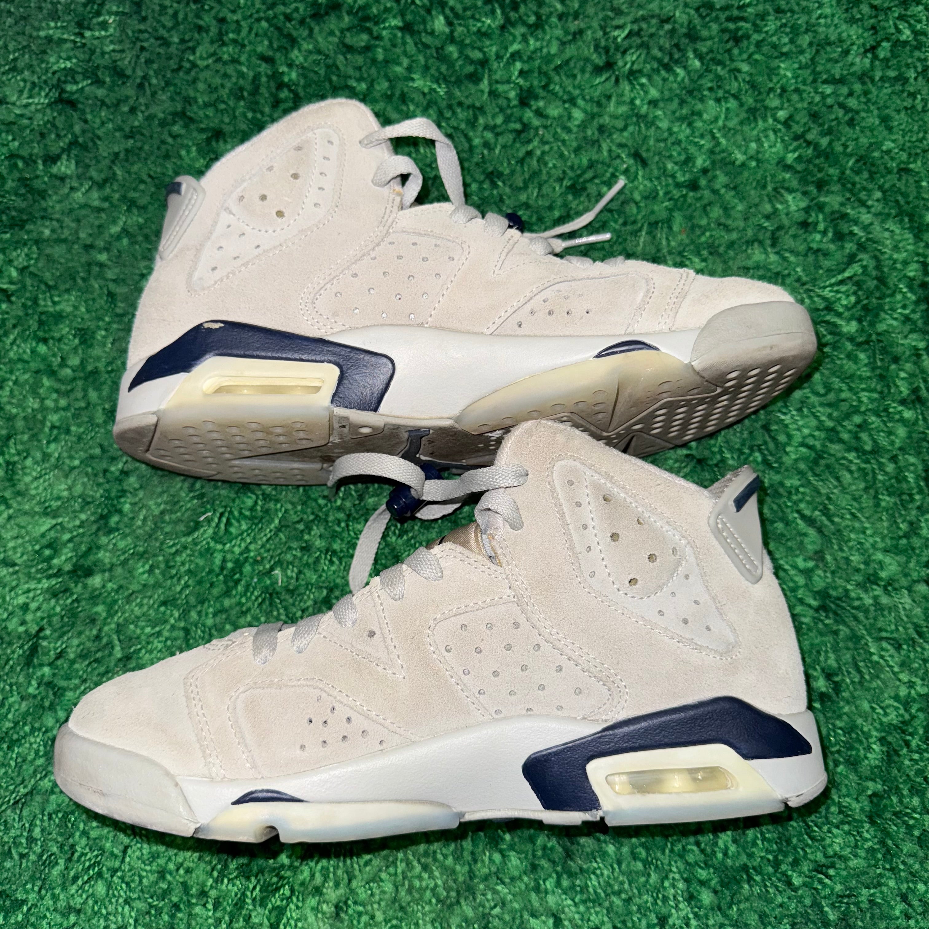 Size 5.5y Air Jordan 6 "Georgetown"