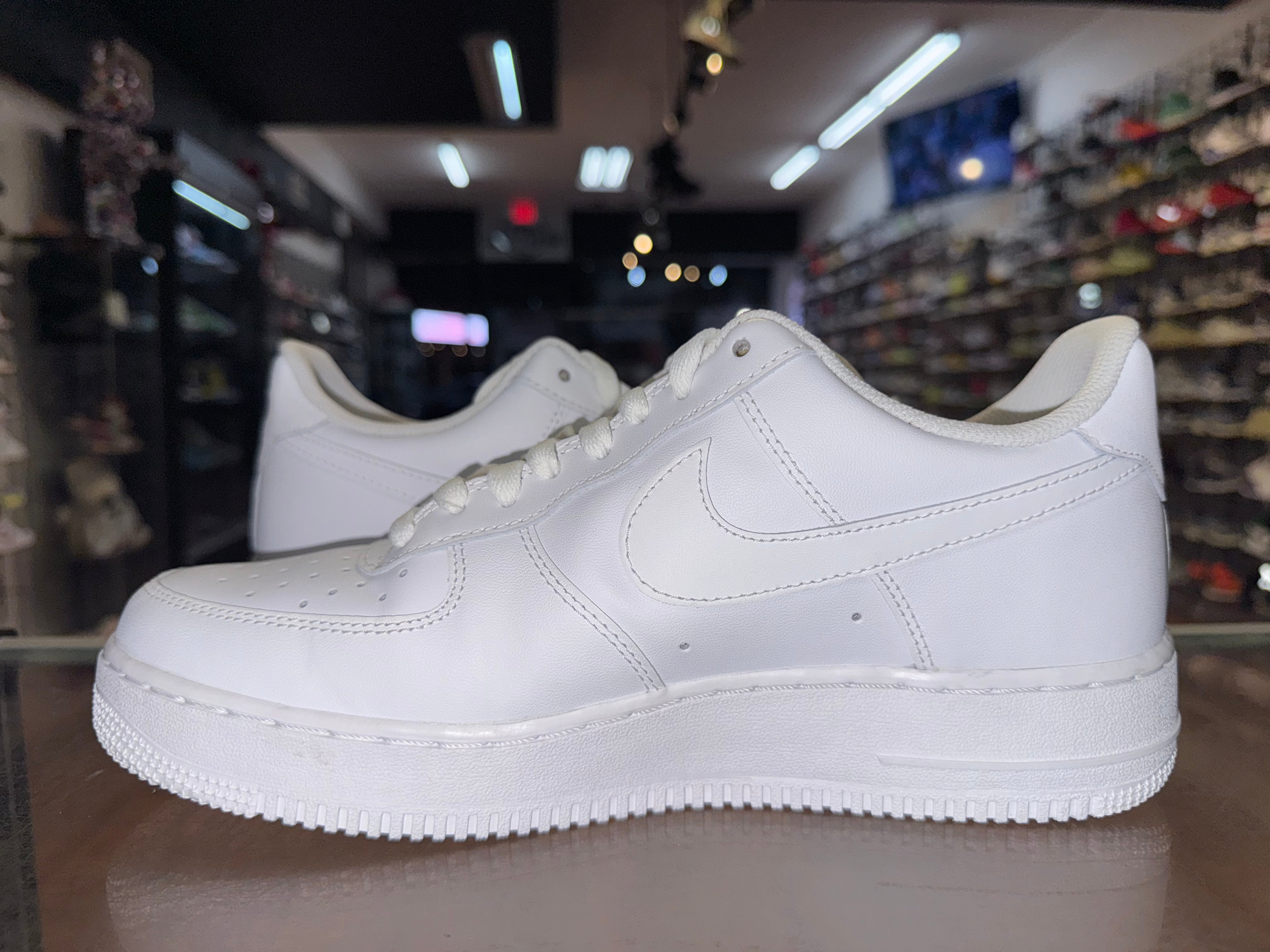 Size 9.5 Air Force 1 Low "White"