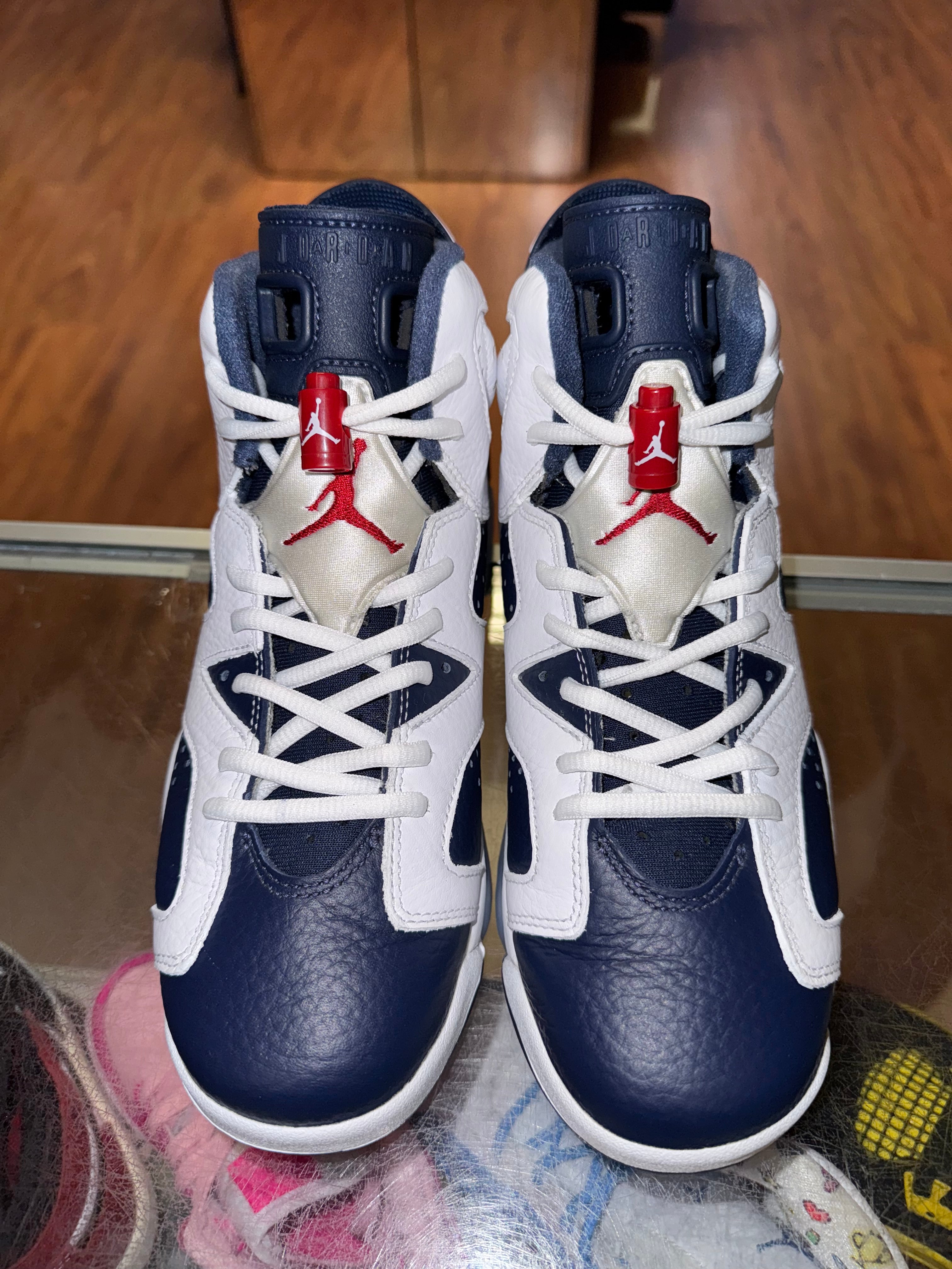 Size 7y Air Jordan 6 "Olympic"