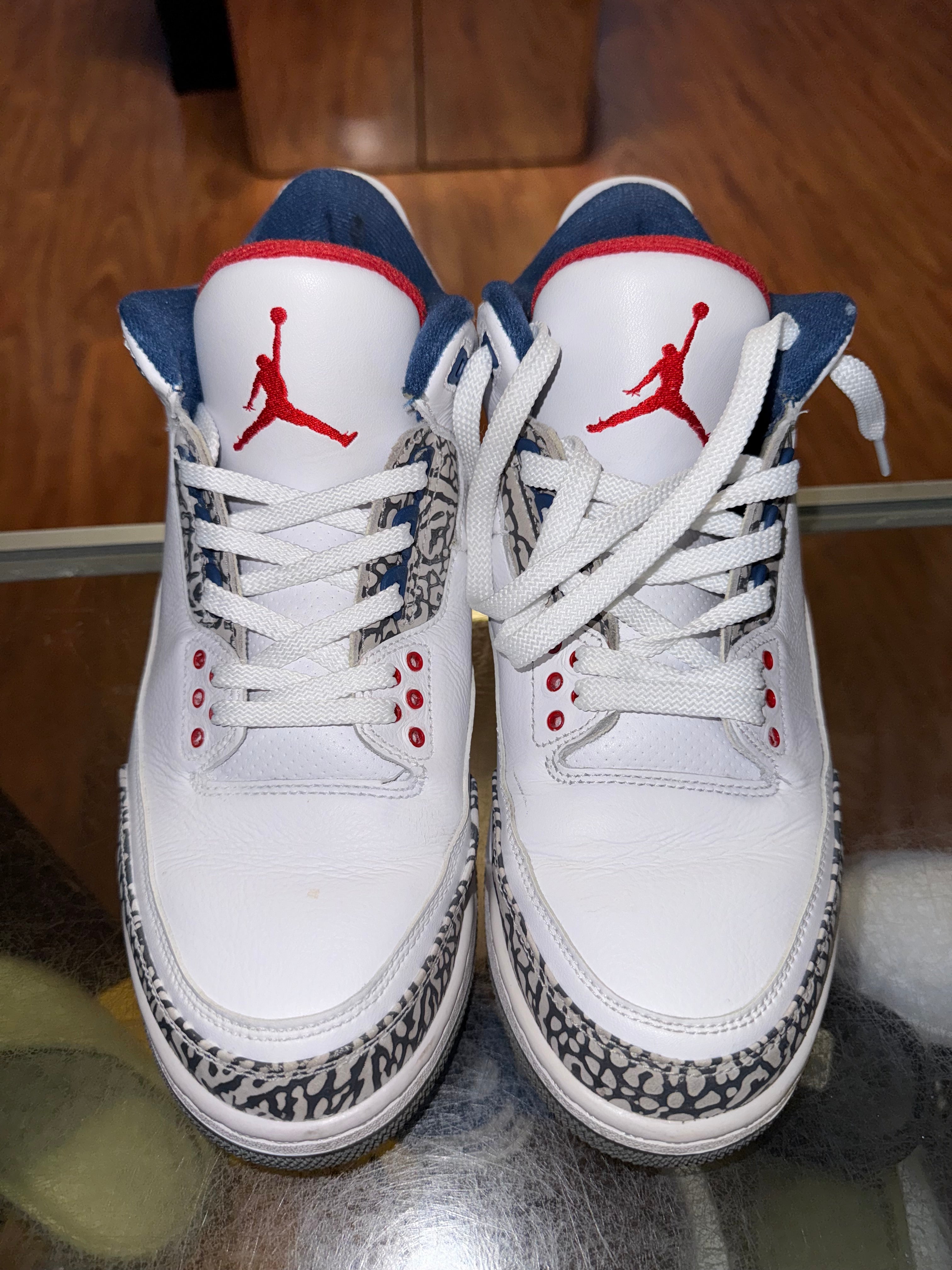 Size 10.5 Air Jordan 3 “True Blue”