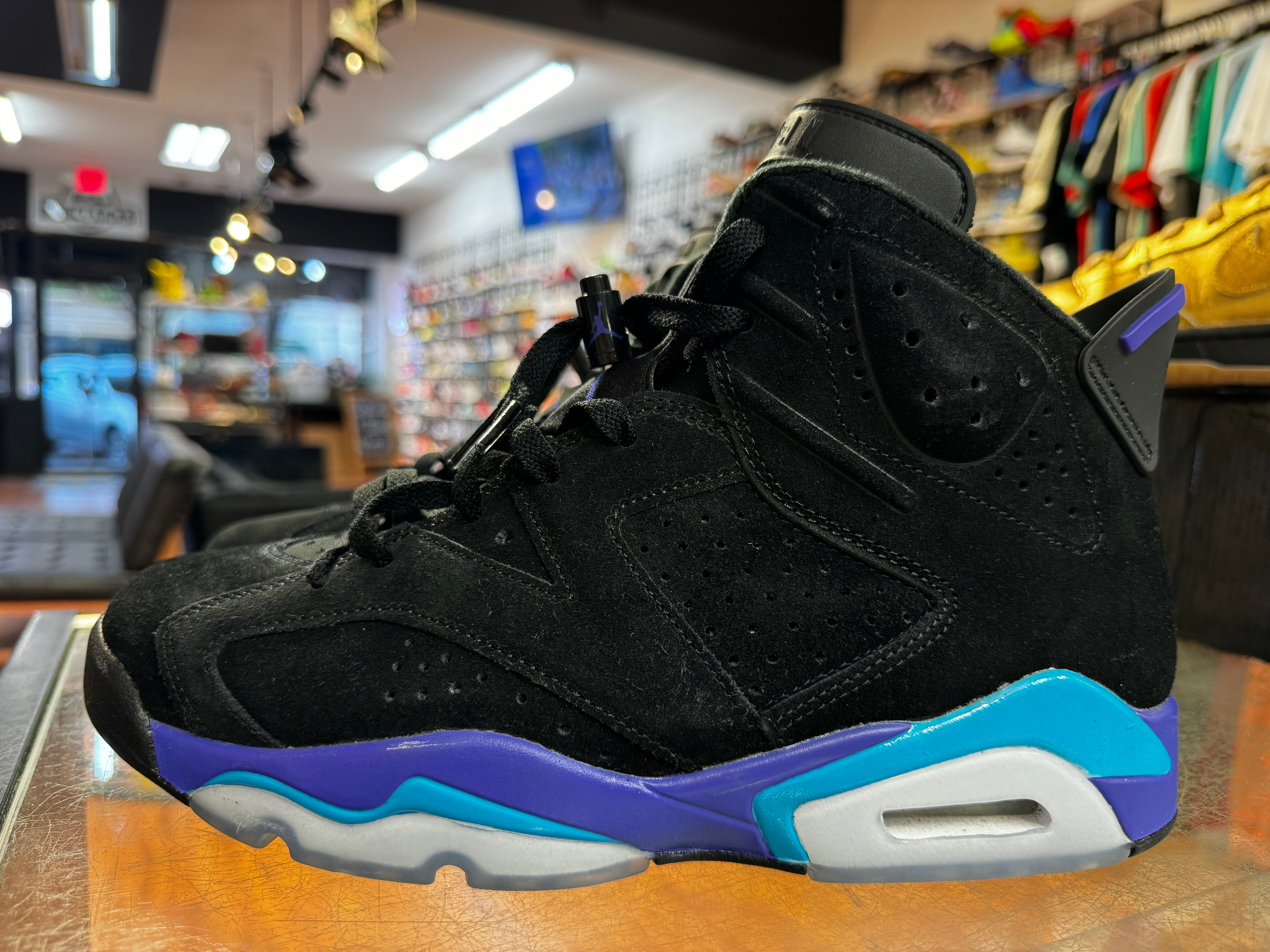 Size 9 Air Jordan 6 "Aqua"