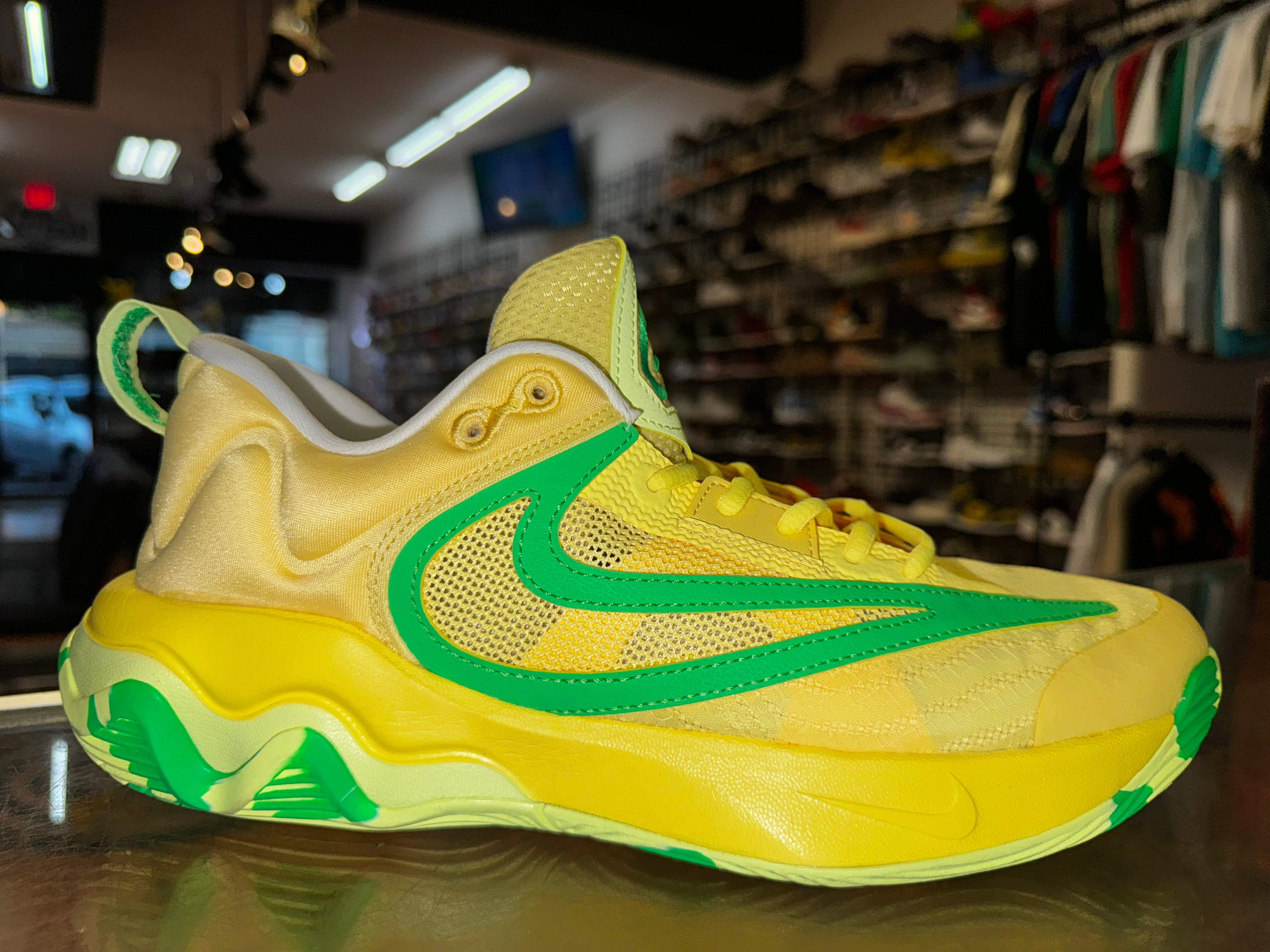 Size 9 Giannis Immortality 3 "Yellow Green Shock"