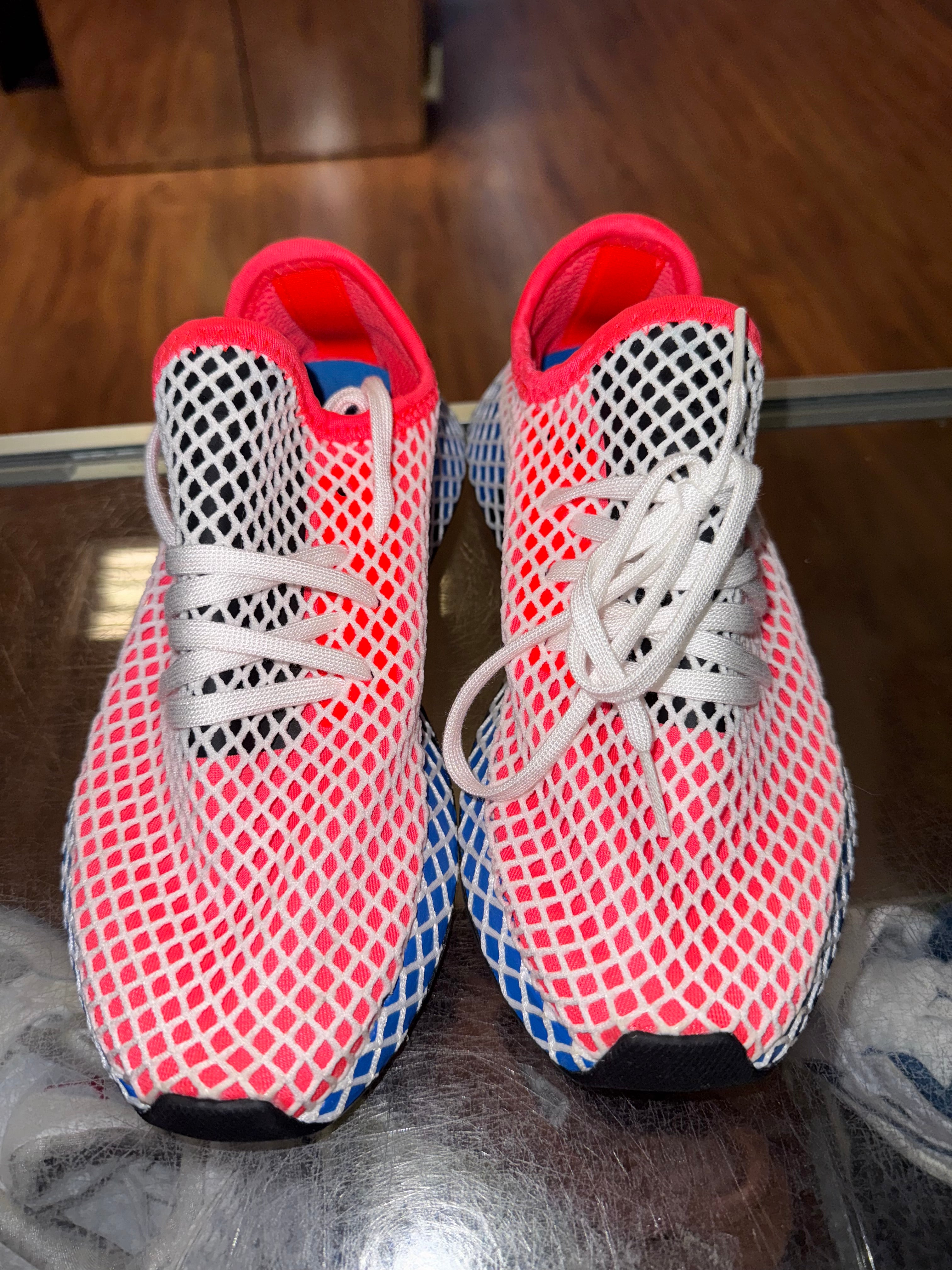 Size 5 Adidas Deerupt Runner J "Solar Red"