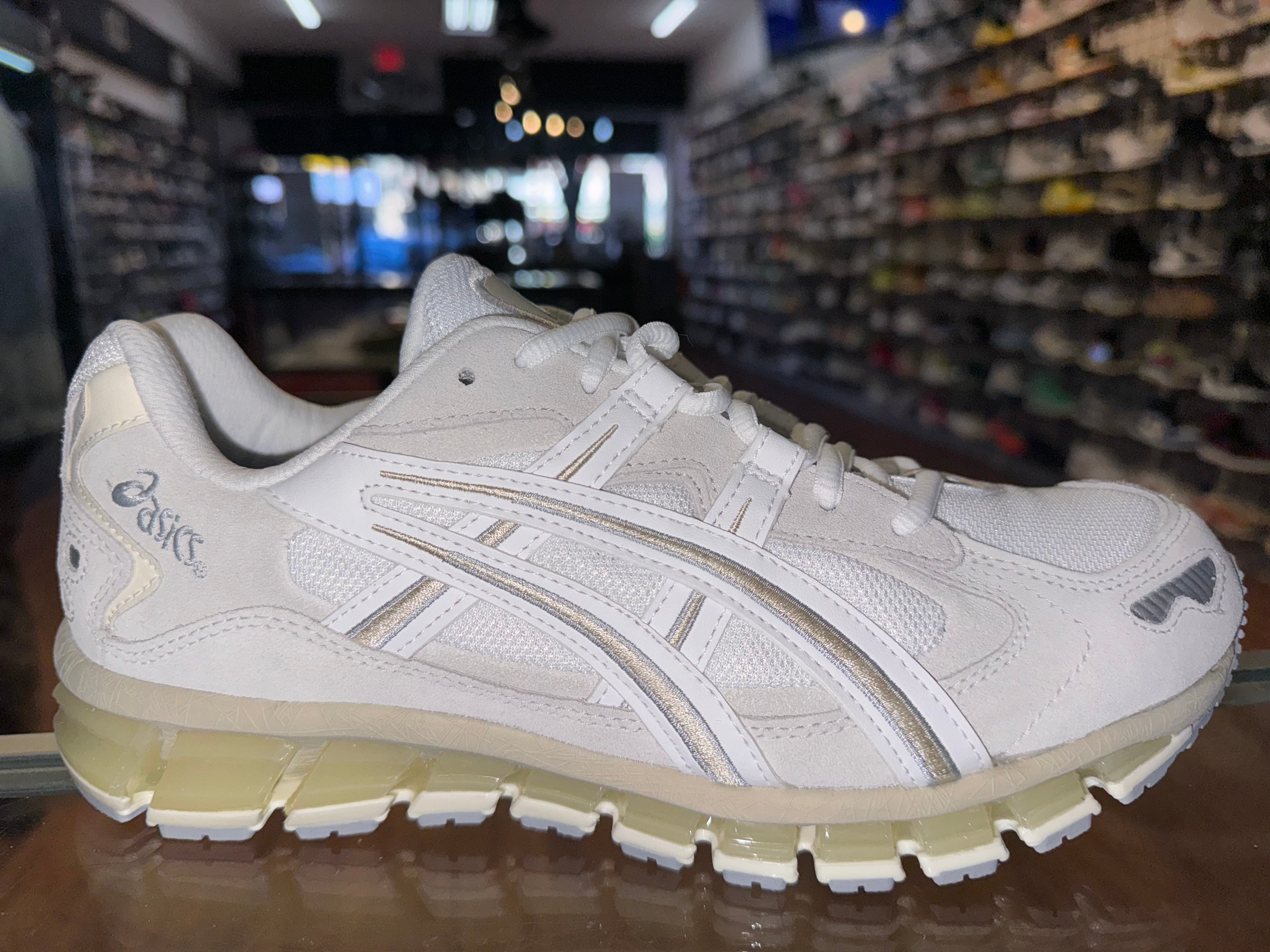 Size 9.5 Asics Gel-Kayano 5 360 “Cream White” Brand New