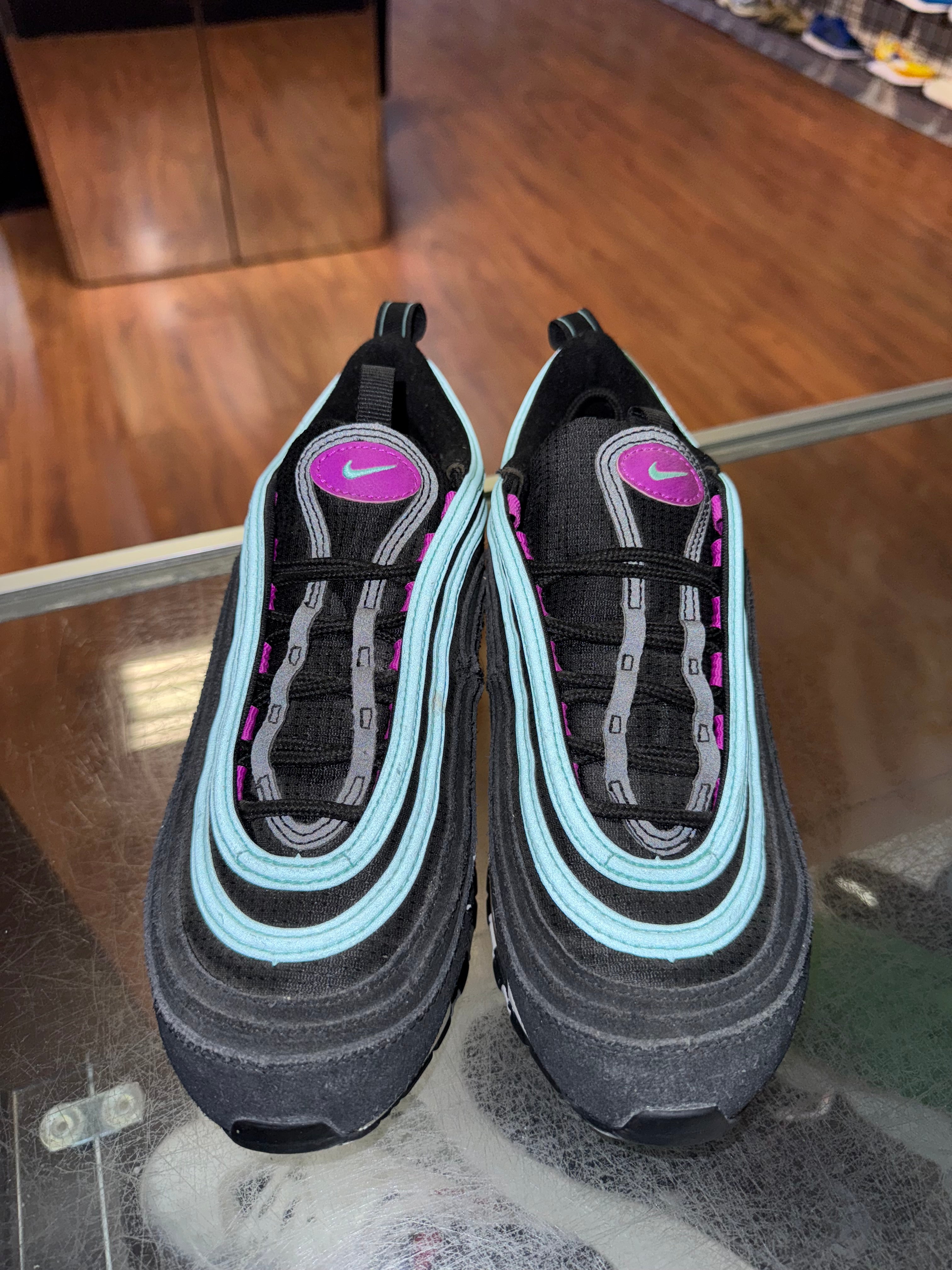 Size 6y Air Max 97 "Black Hyper Violet"