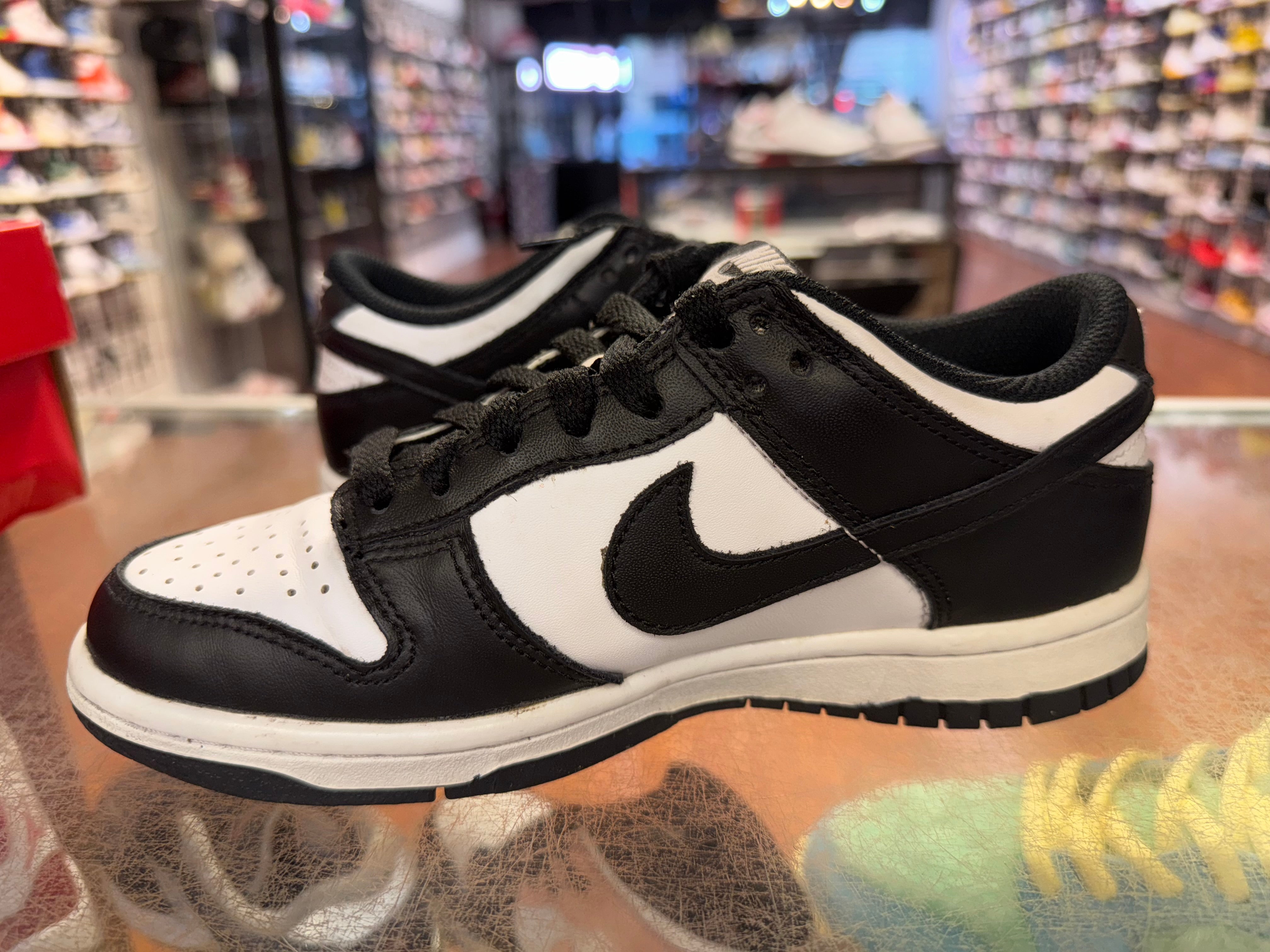 Size 3.5y Dunk Low "Panda"