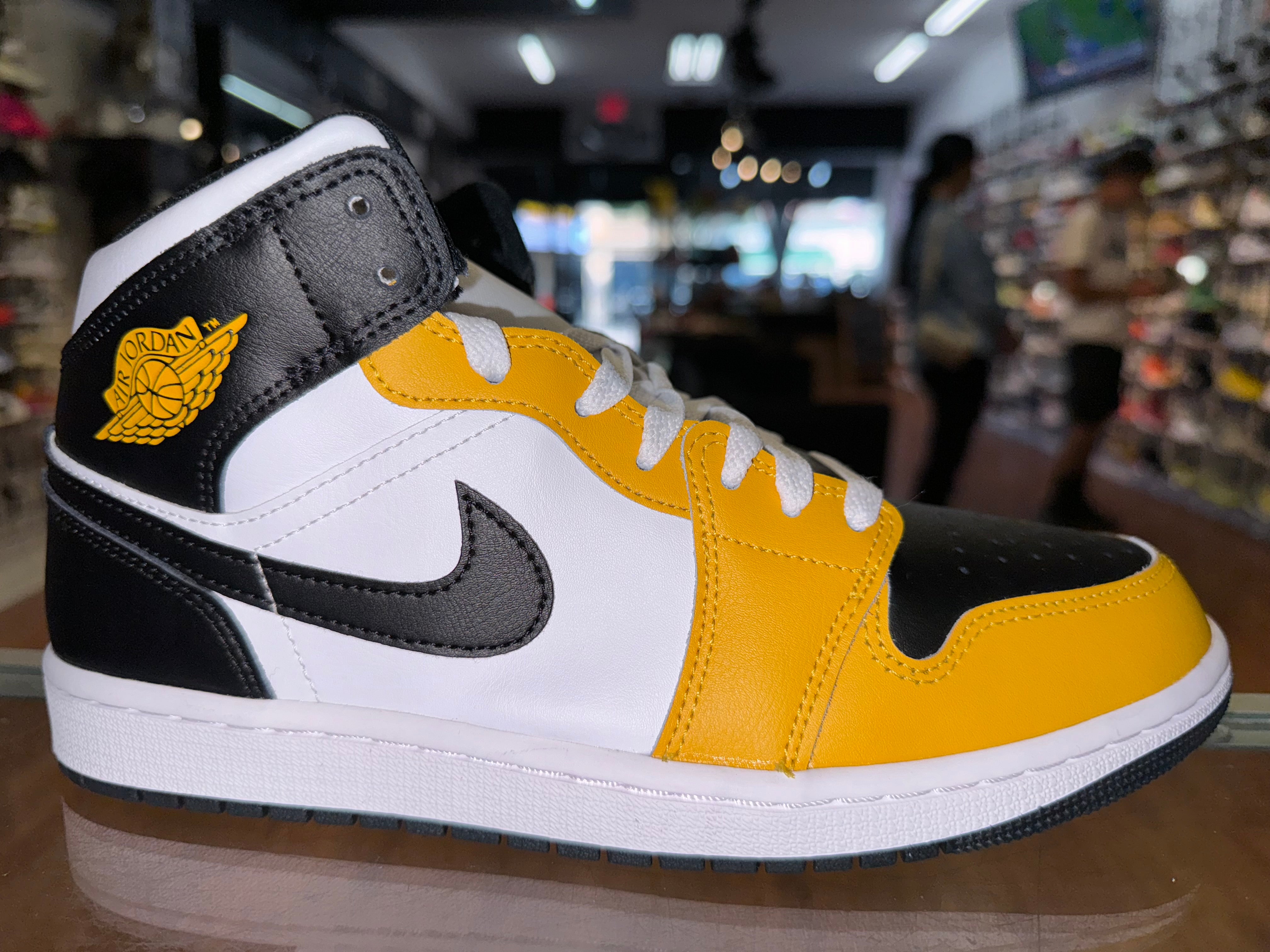 Size 8 Air Jordan 1 Mid “Ochre” Brand New