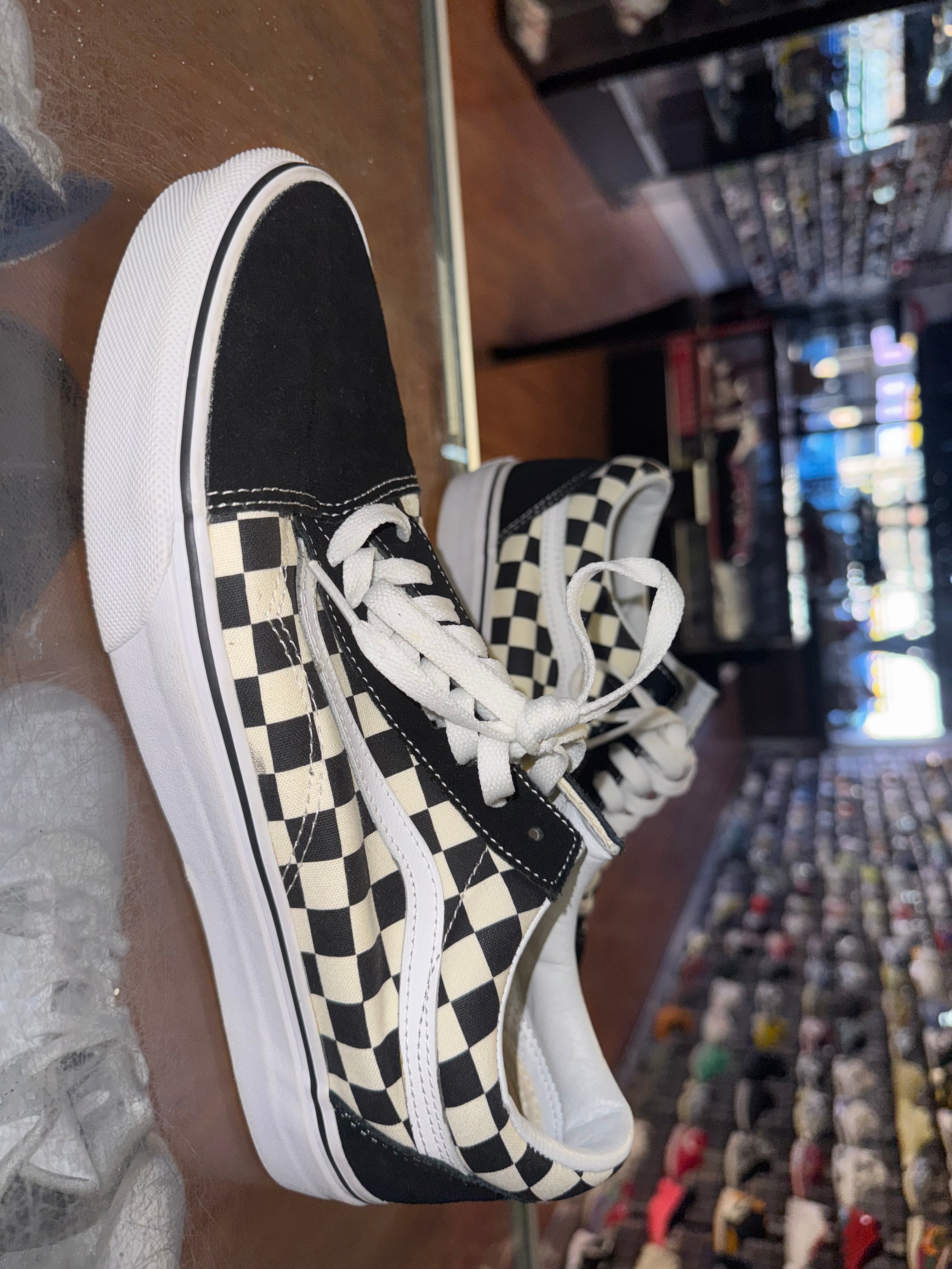 Size 10.5 VANS Old Skool "Checkerboard"