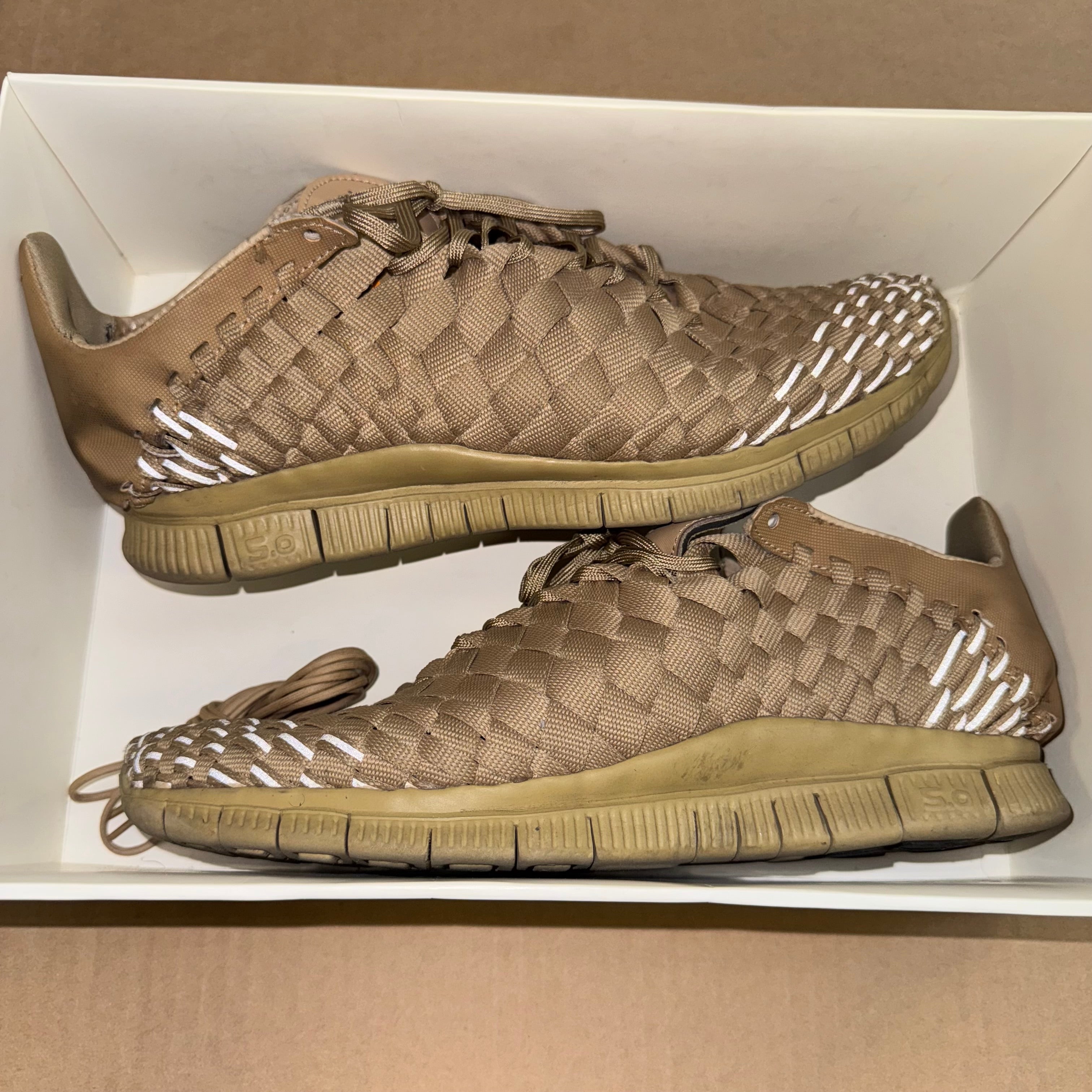 Size 10 Nike Free Inneva Woven Tech