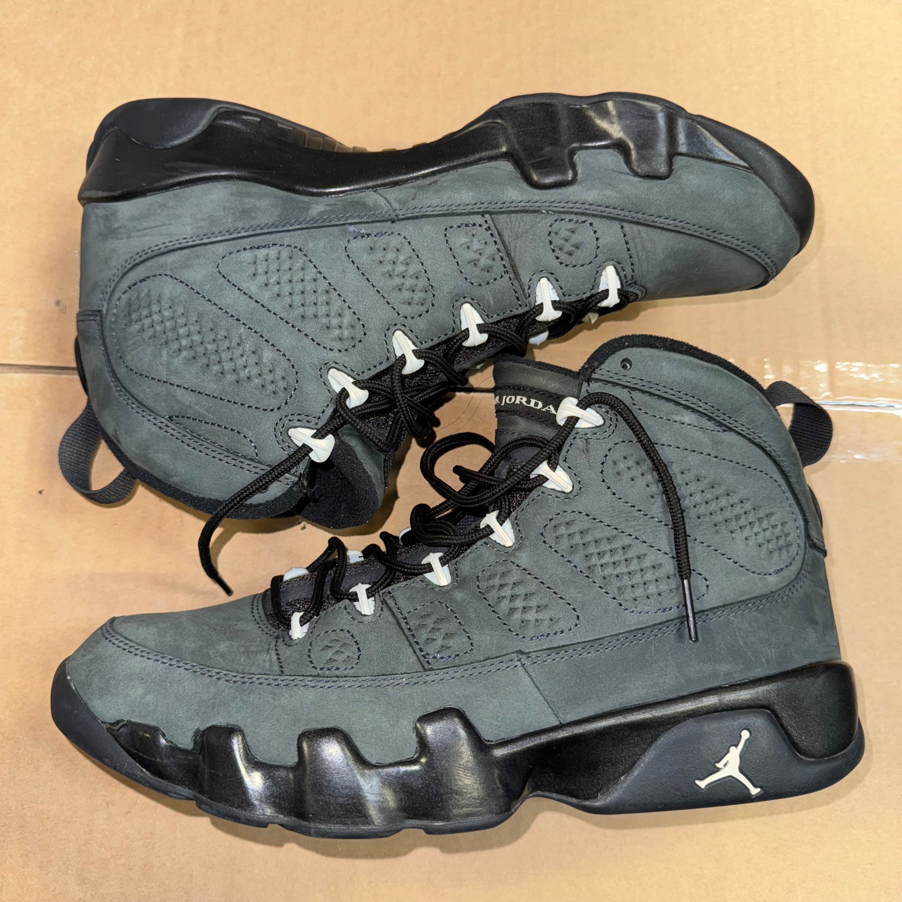 Size 9.5 Air Jordan 9 "Anthracite" - NB