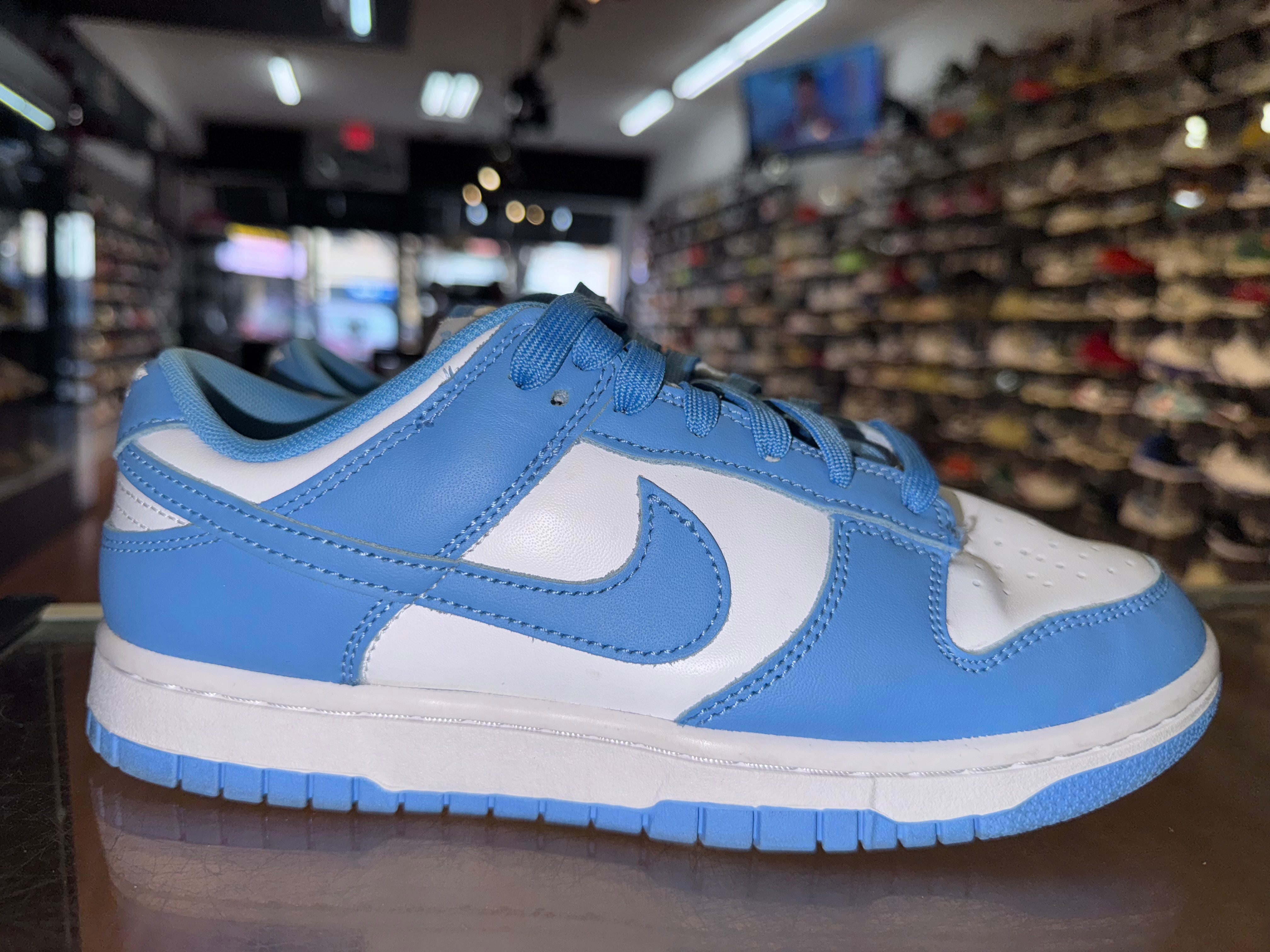 Size 7 Dunk Low "UNC"