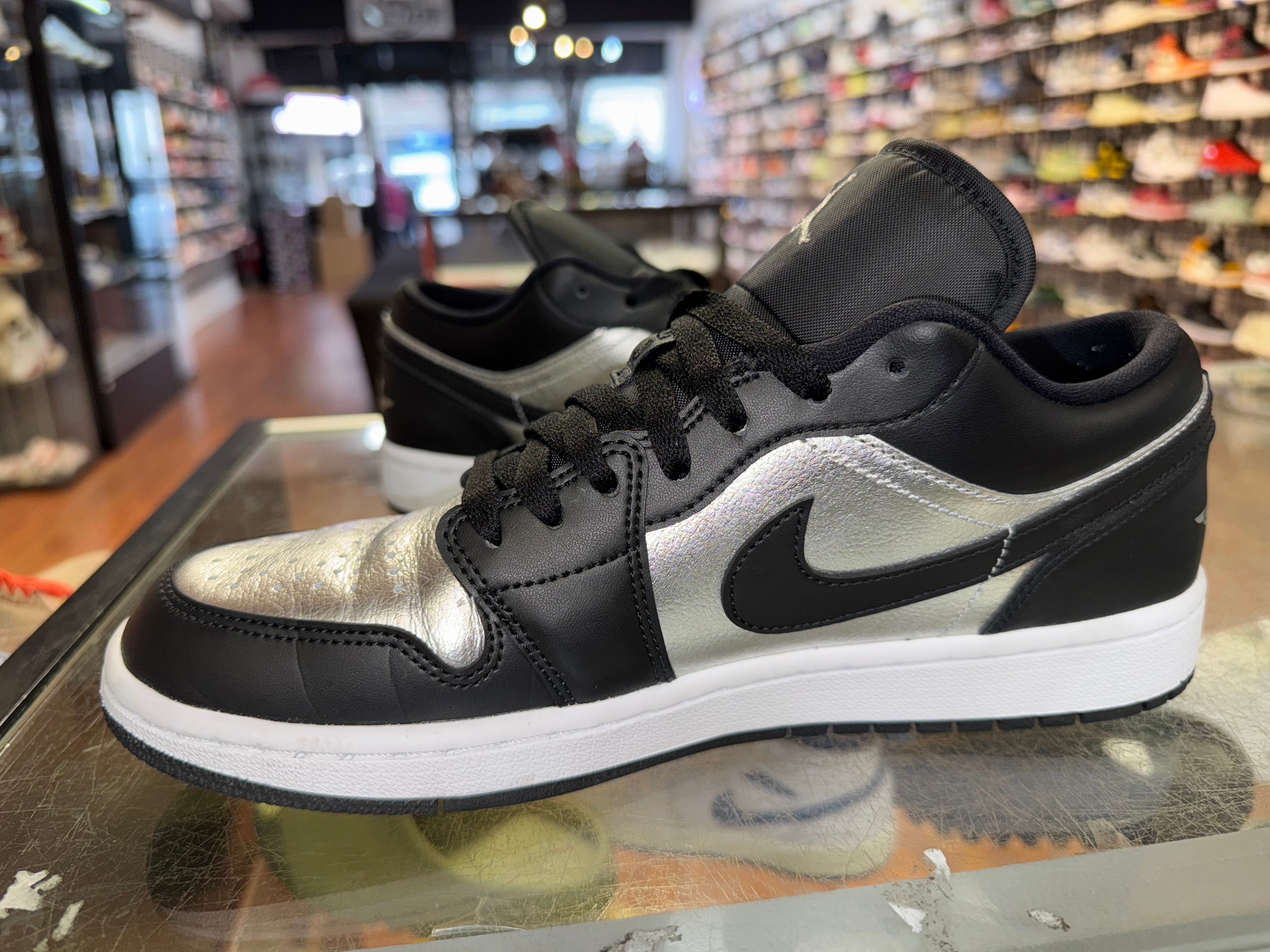 Size 8.5 (10W) Air Jordan 1 Low “Silver Toe”