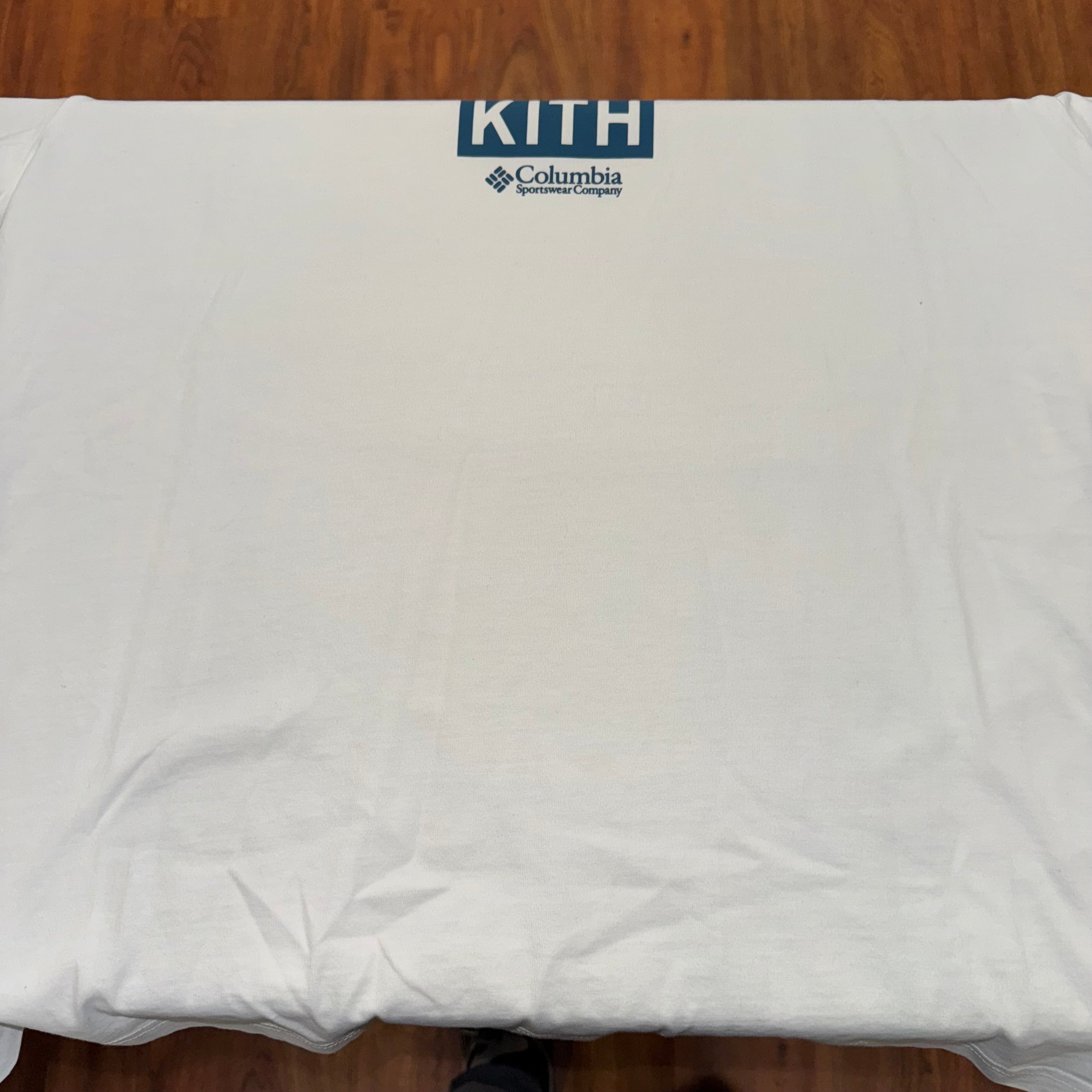 Large KITH Columbia Eea Rain T-Shirt "White"