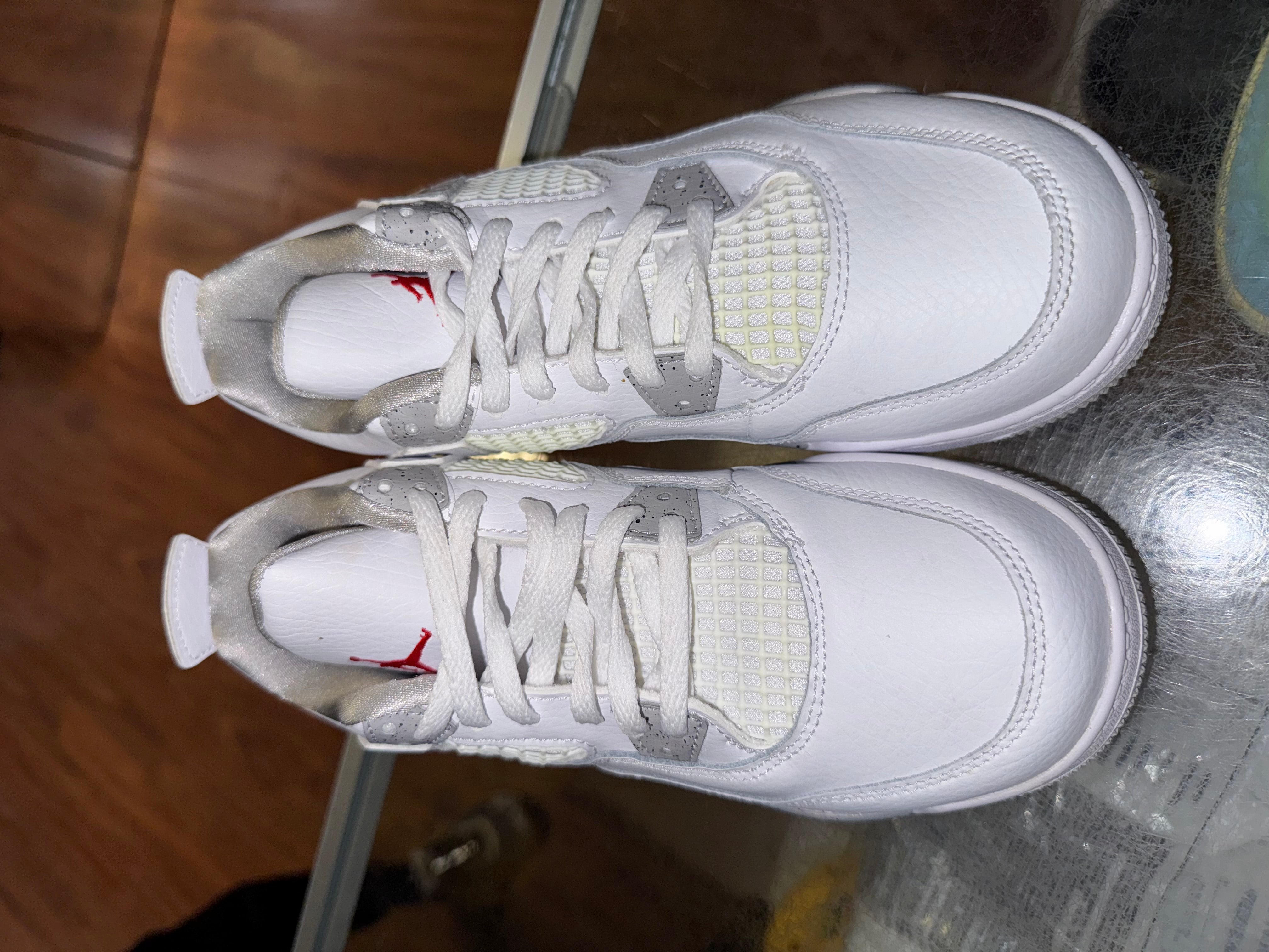 Size 3y Air Jordan 4 "White Oreo"