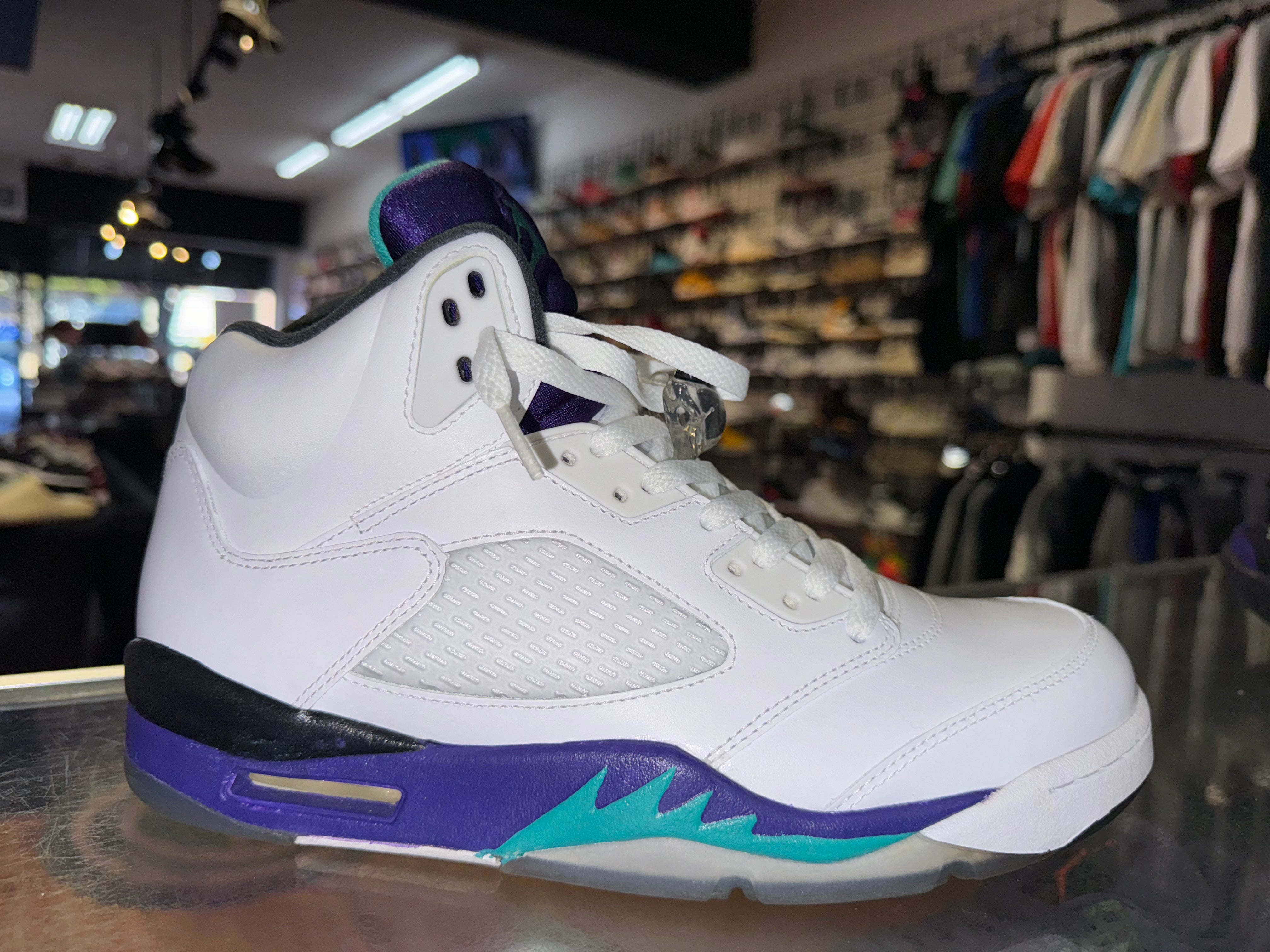 Size 9 Air Jordan 5 "White Grape"