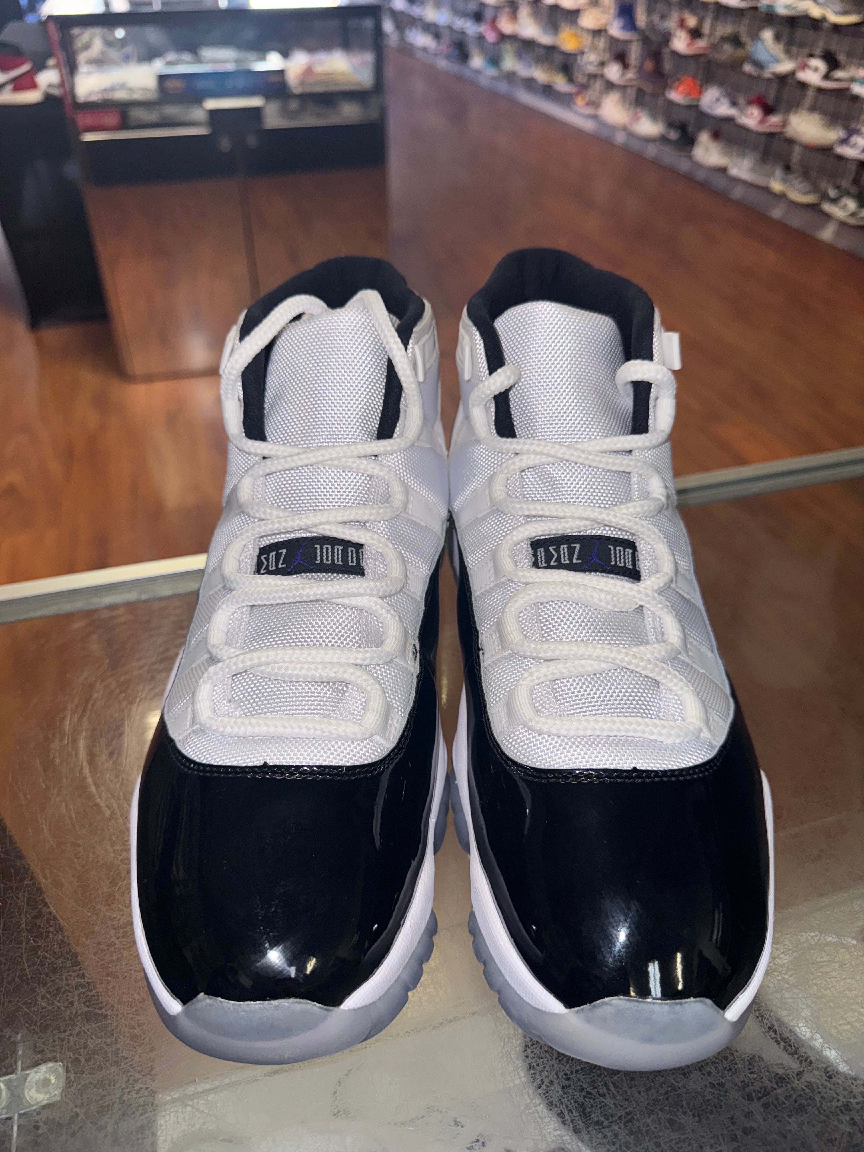 Size 10 Air Jordan 11 "Concord"