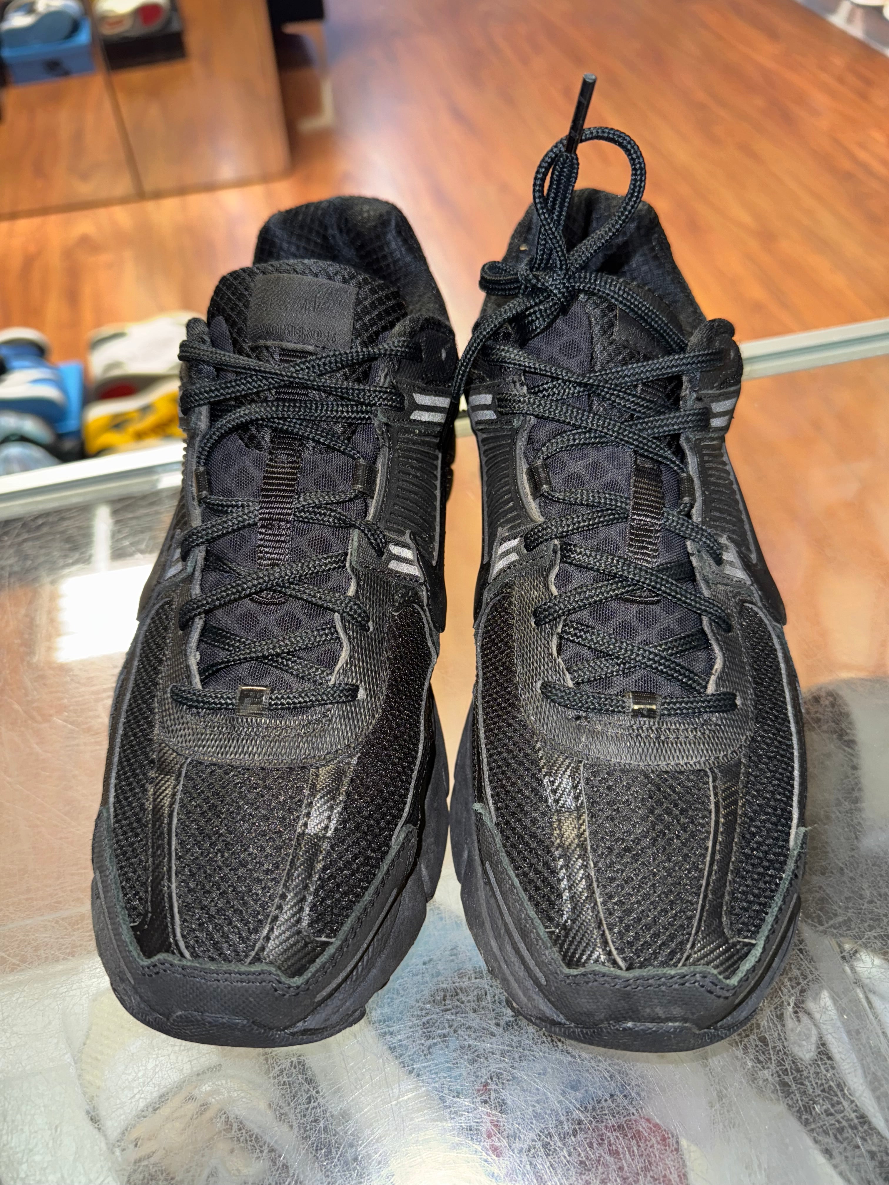 Size 11 Zoom Vomero 5 "Triple Black"