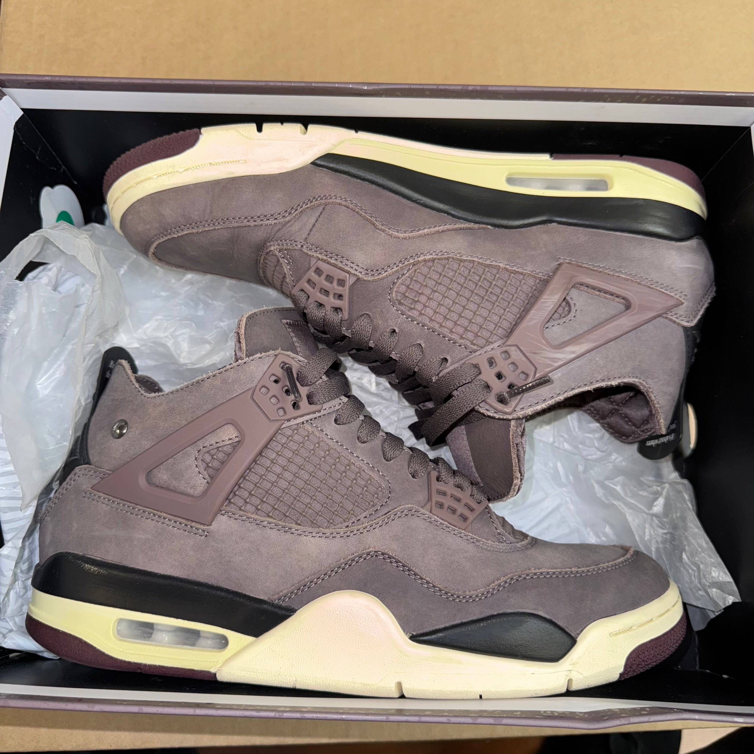 Size 10.5 Air Jordan 4 A Ma Maniere "Violet Ore"