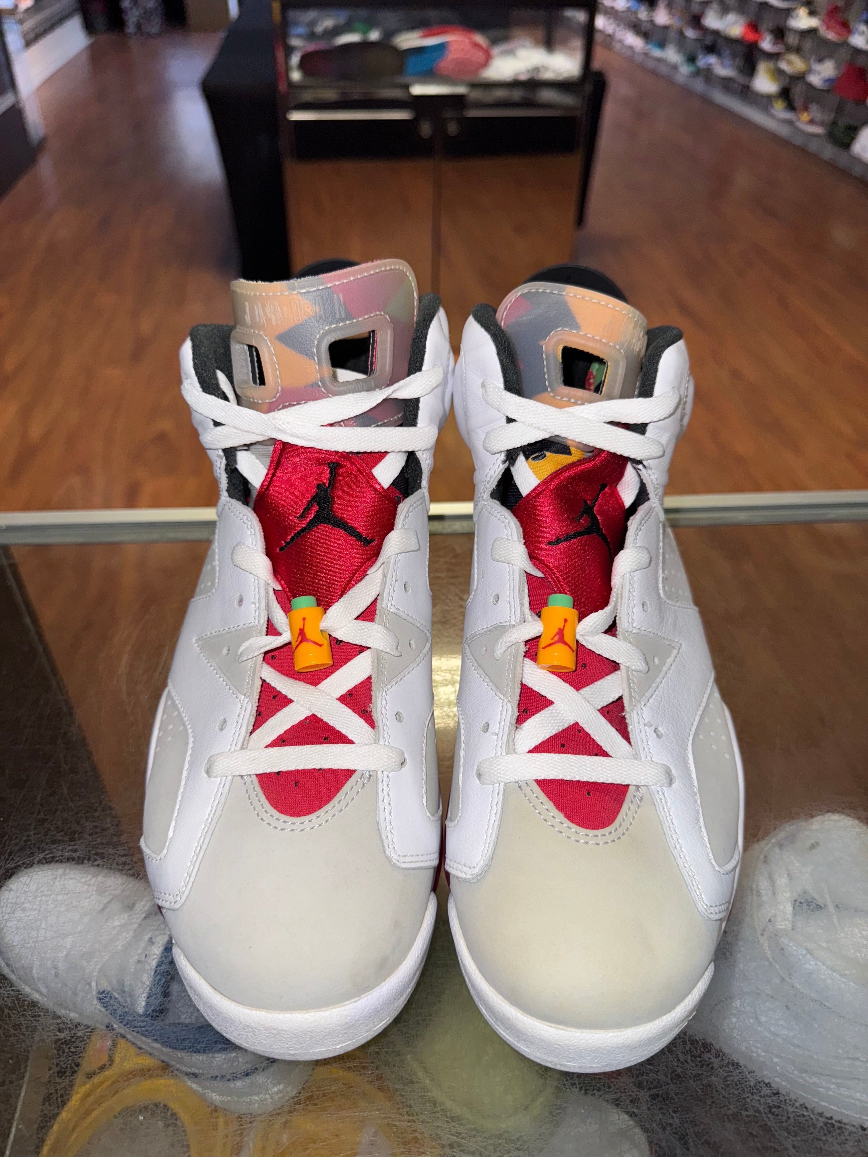 Size 8.5 Air Jordan 6 "Hare"