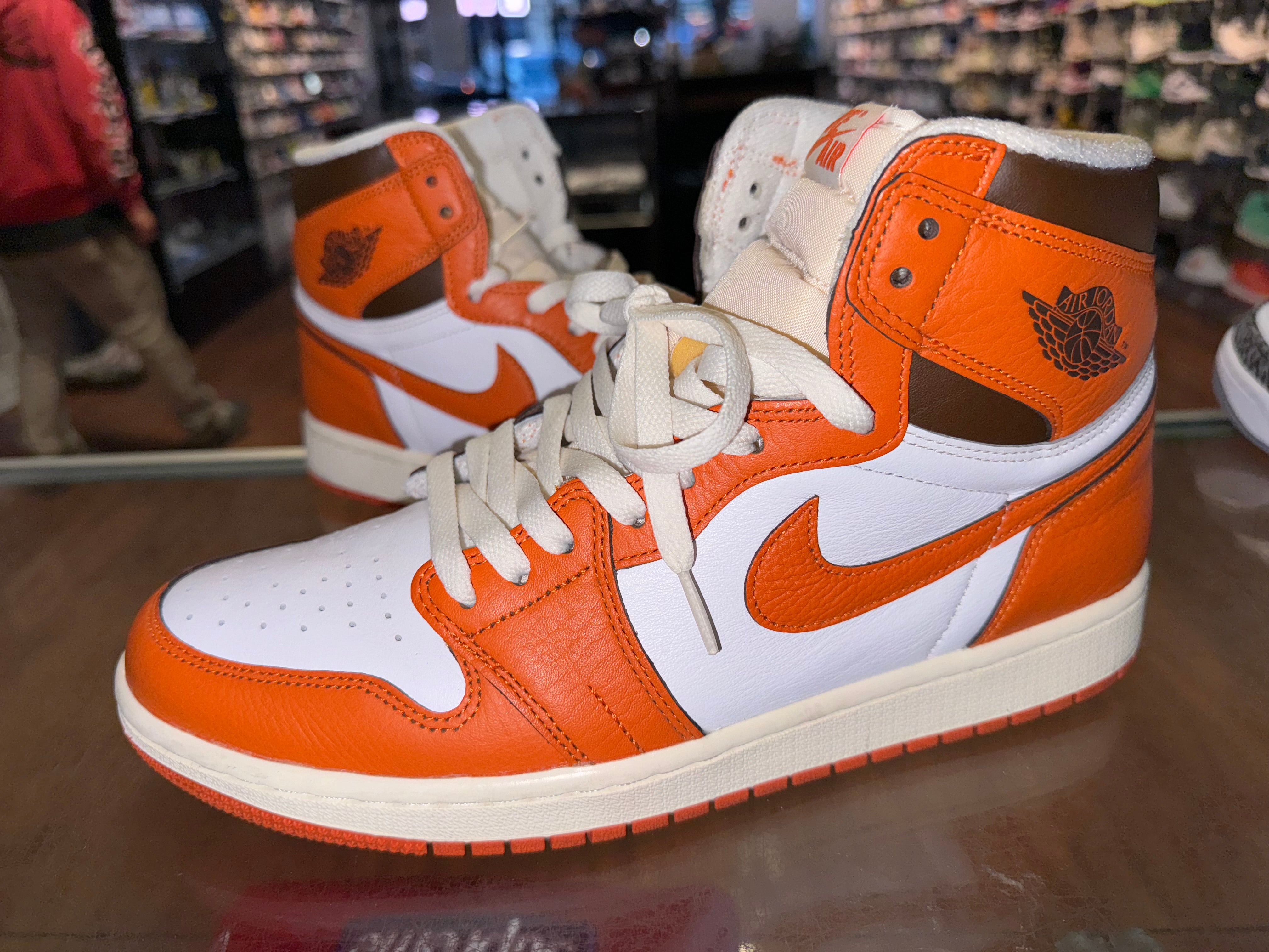 Size 10 (11.5W) Air Jordan 1 "Starfish"