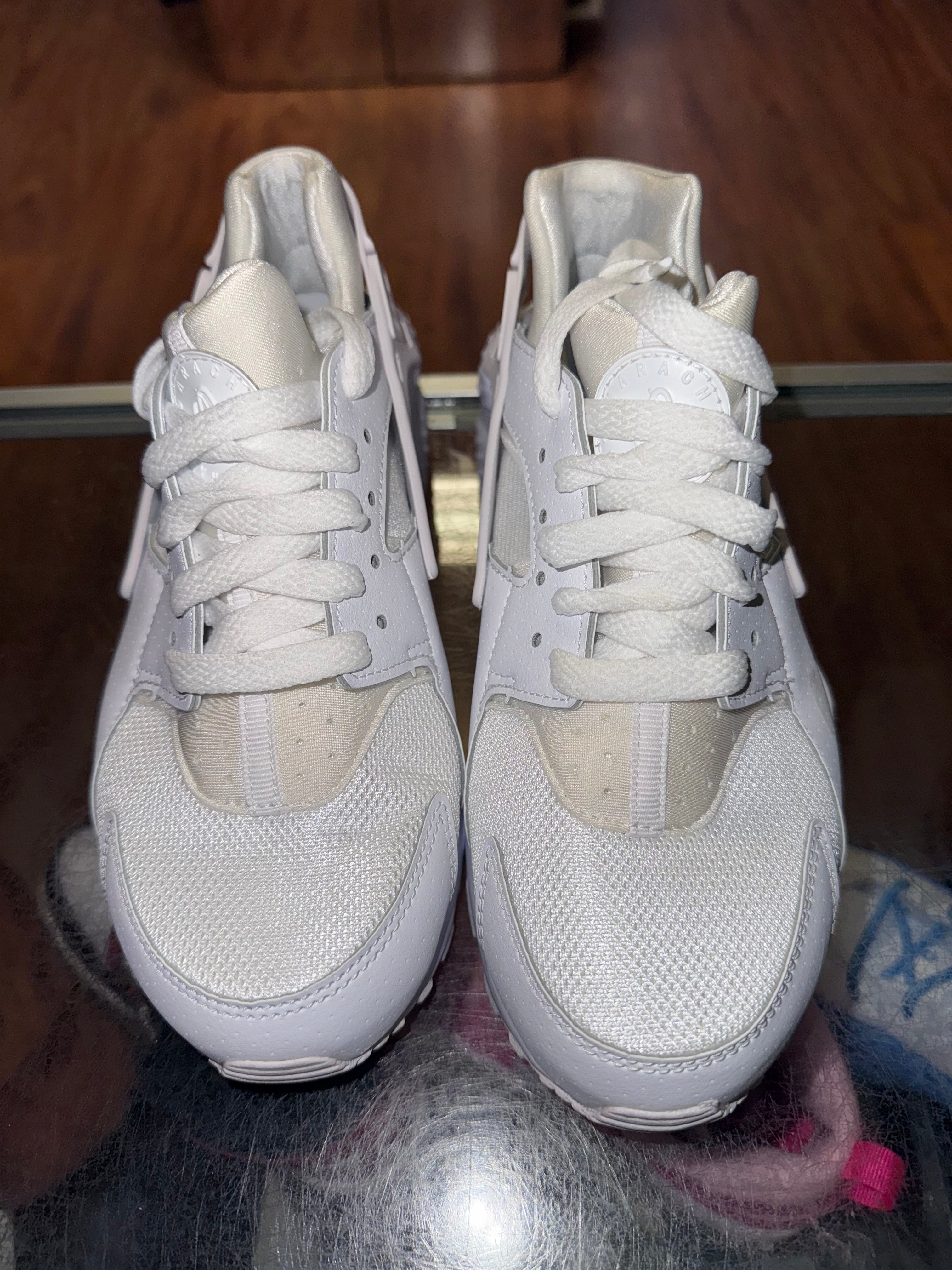 Size 5.5y Air Huarache Run “White” Brand New