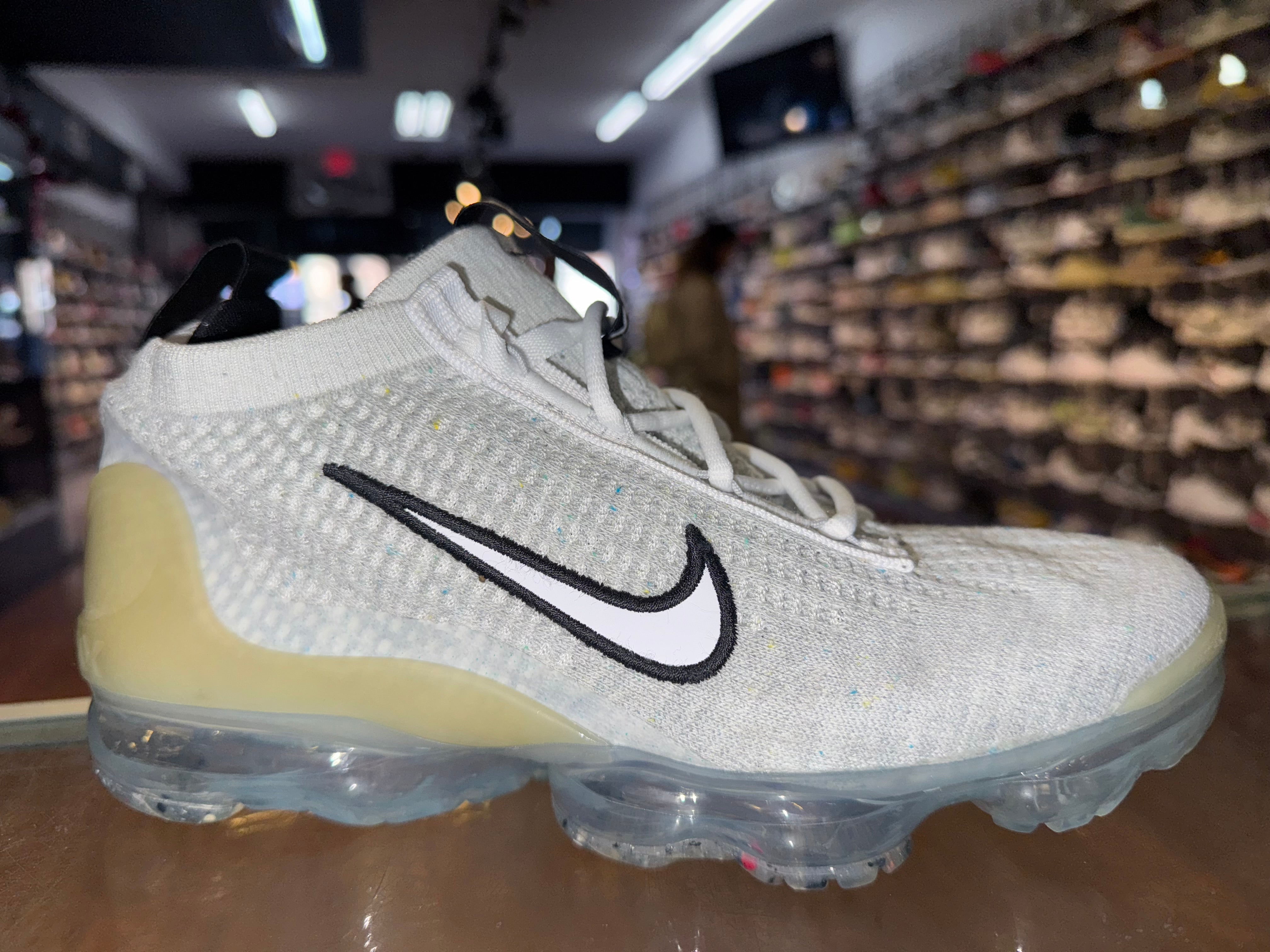 Size 5.5y Vapormax 2021 FK “Summit”